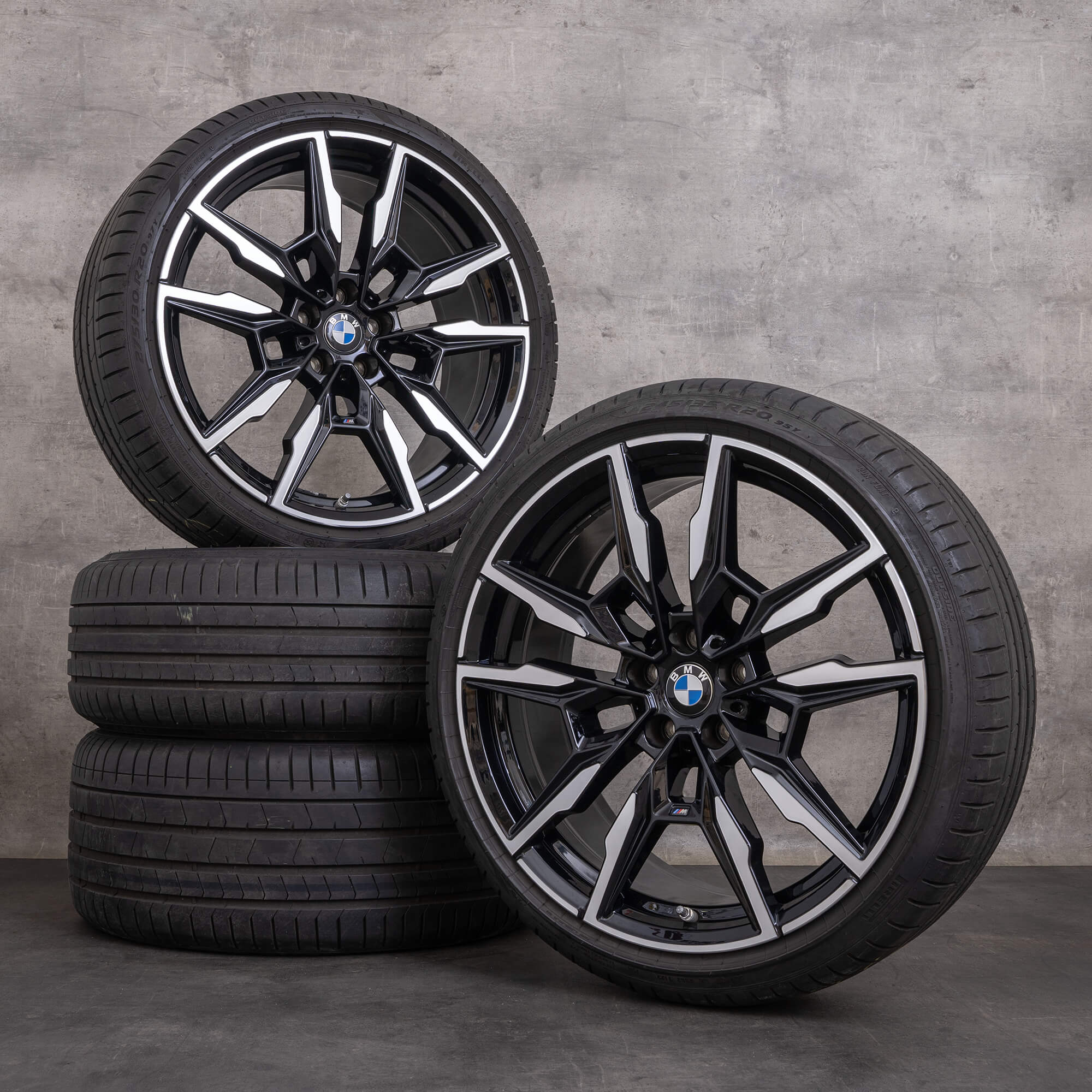 Original BMW 8er Winterräder 20 Zoll G14 G15 G16 Felgen 5A07086 5A07087 Styling 895 M schwarz glanzgedreht