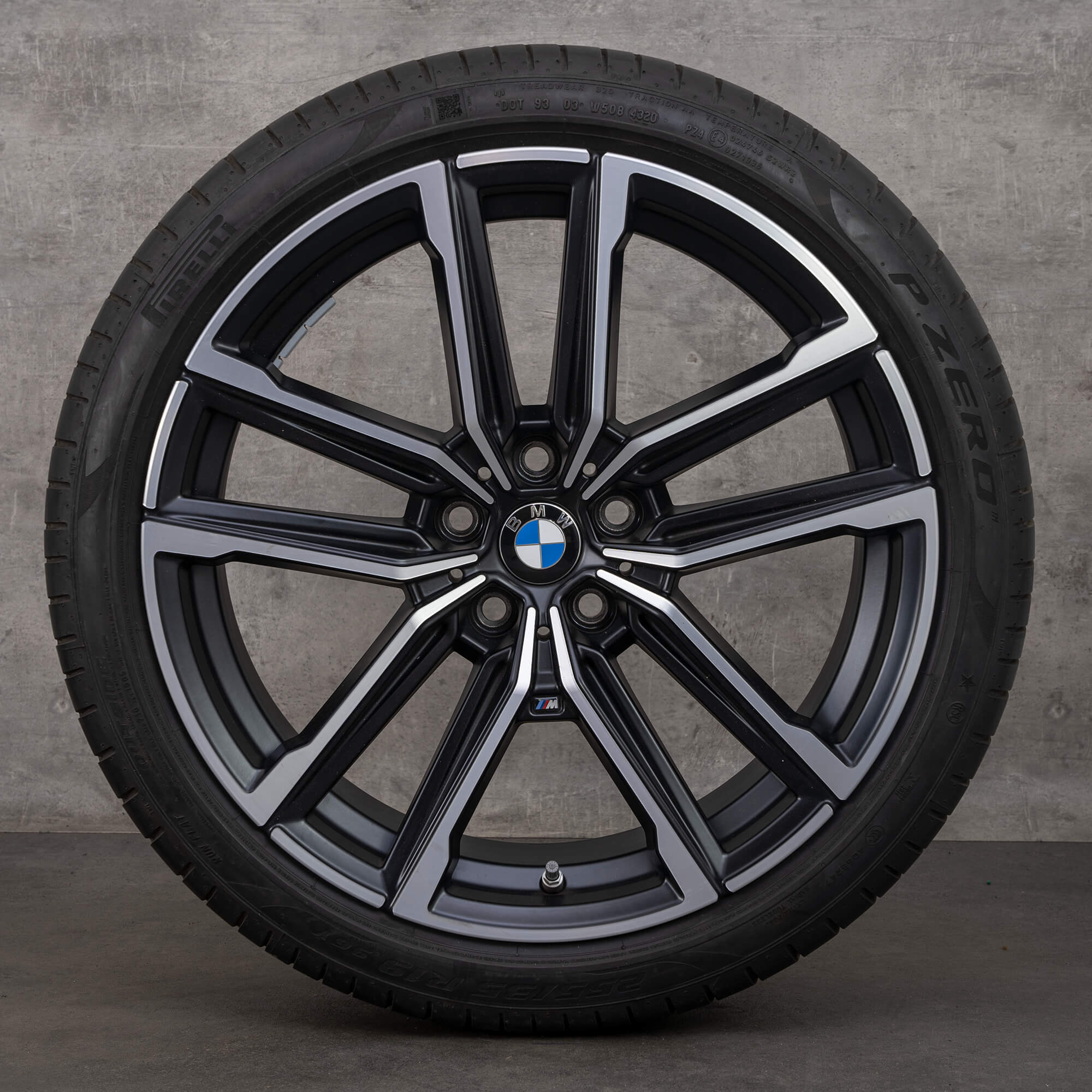BMW 19 tums fälgar 2er G42 3er G20 G21 4er G22 G23 M797 sommardäck sommarhjul