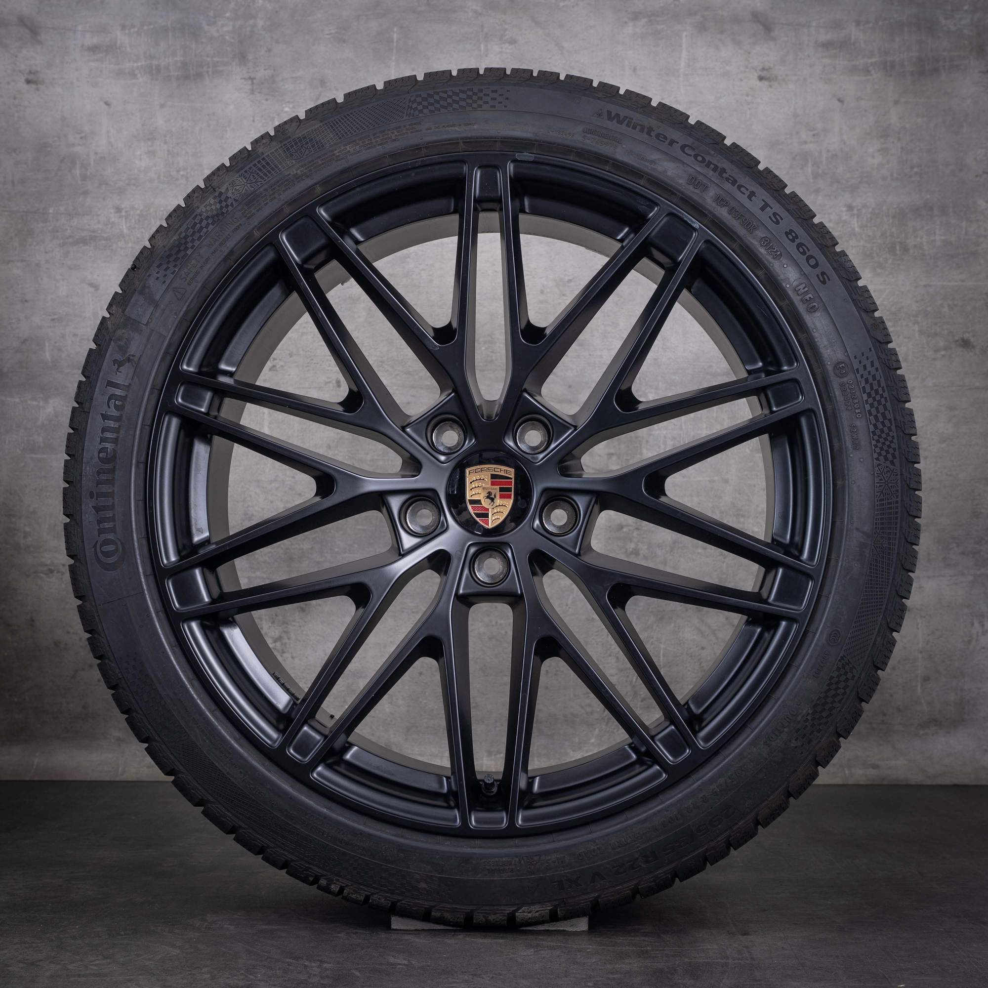Original Porsche Macan Electric Winterräder 22 Zoll H2 Felgen 95C044600L schwarz matt
