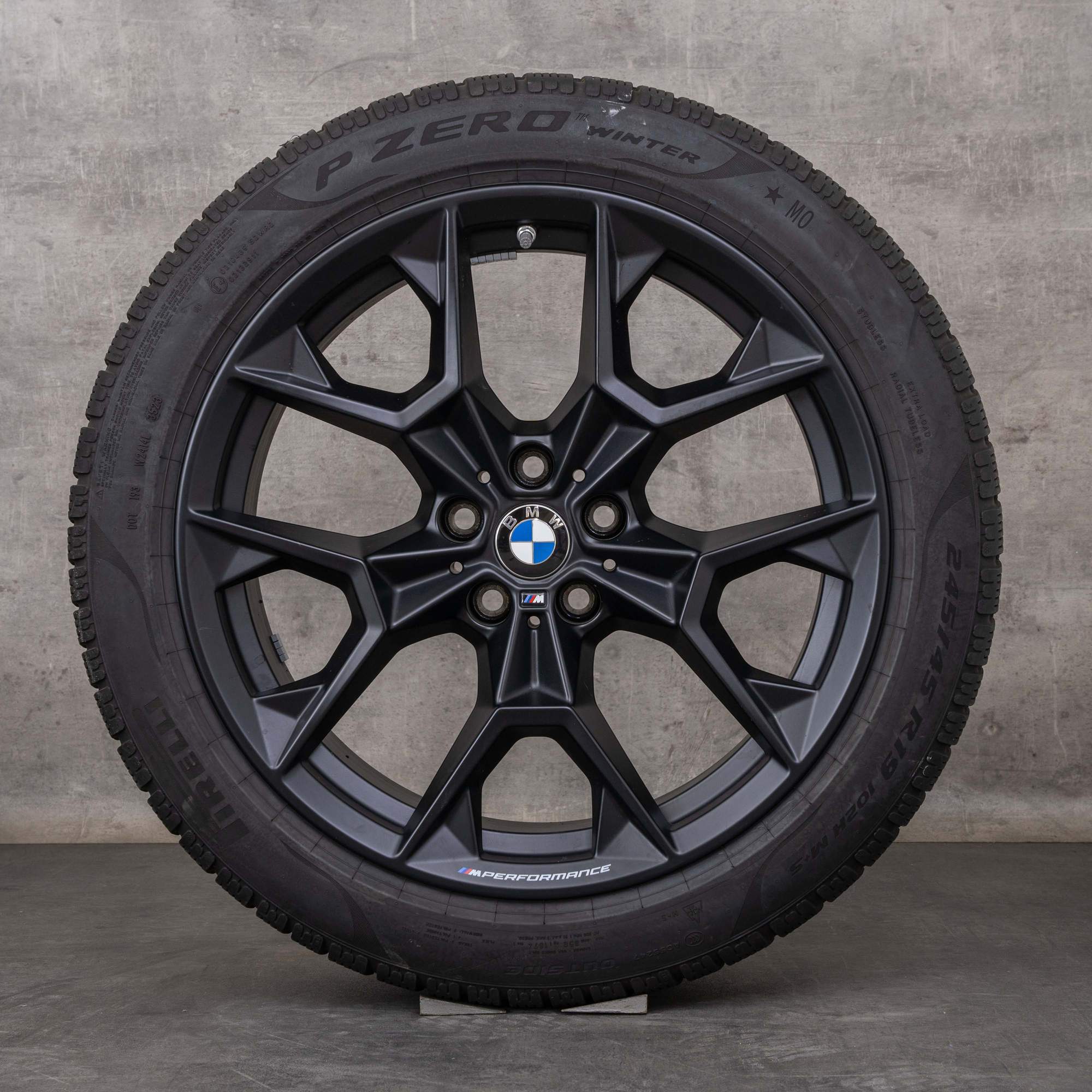 Oryginalne felgi BMW serii 5 i5 19 cali G60 G61 koła letnie stylizacja 942 M 5A324F4 czarny mat