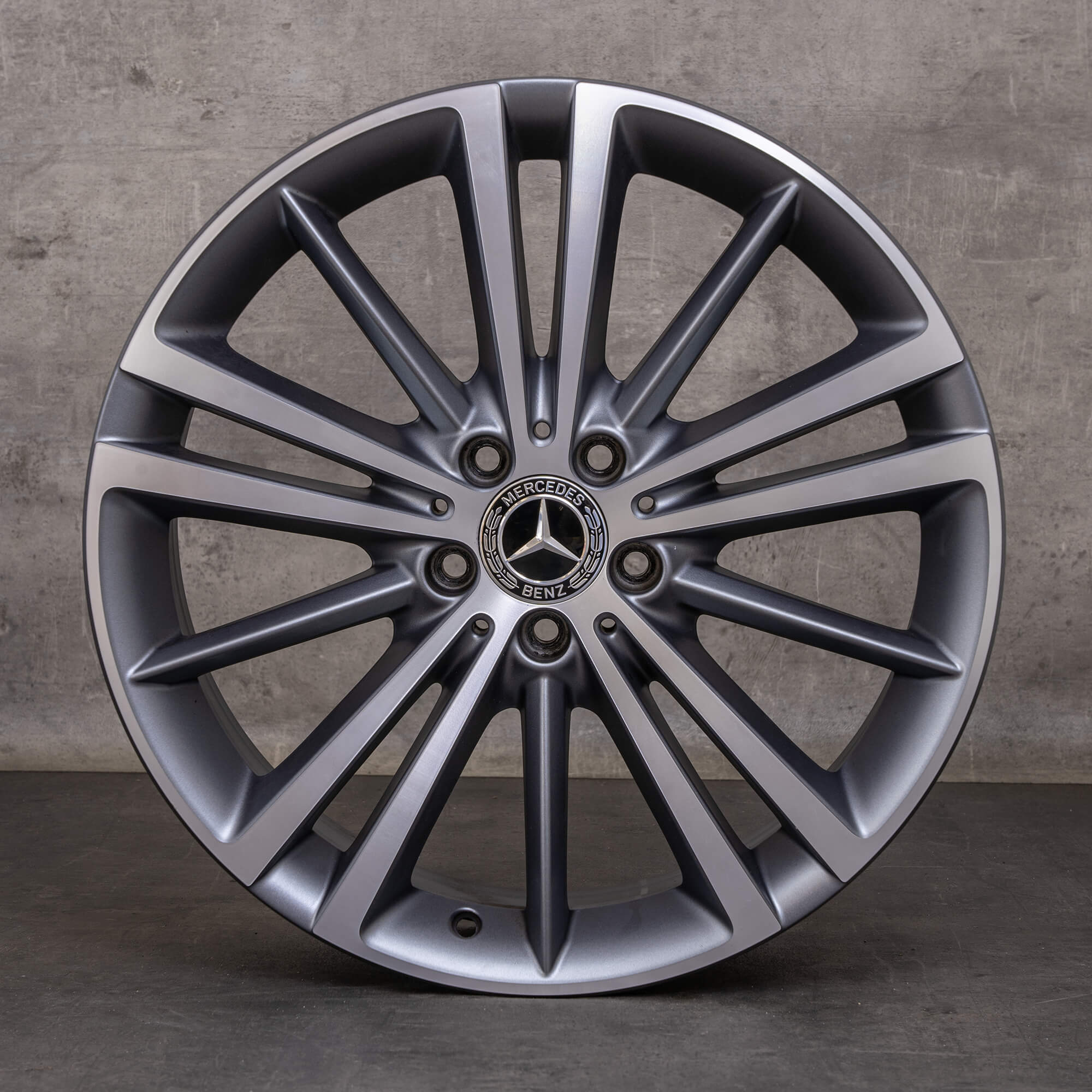 Oryginalne felgi Mercedes Benz CLS 19 cali W257 C257 A2574010300 tytanowy mat polerowane na wysoki połysk
