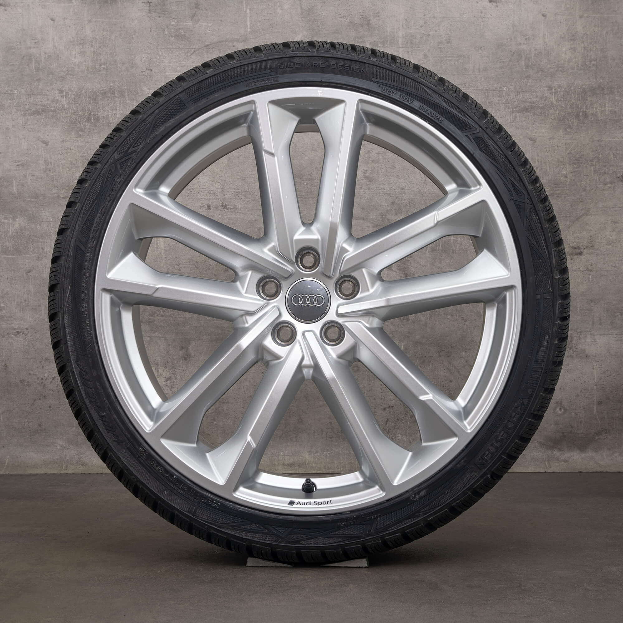 Original Audi A6 S6 4K C8 21 Zoll Felgen Winterreifen 4K0601025AE silber 5 Doppelarm Sport Design