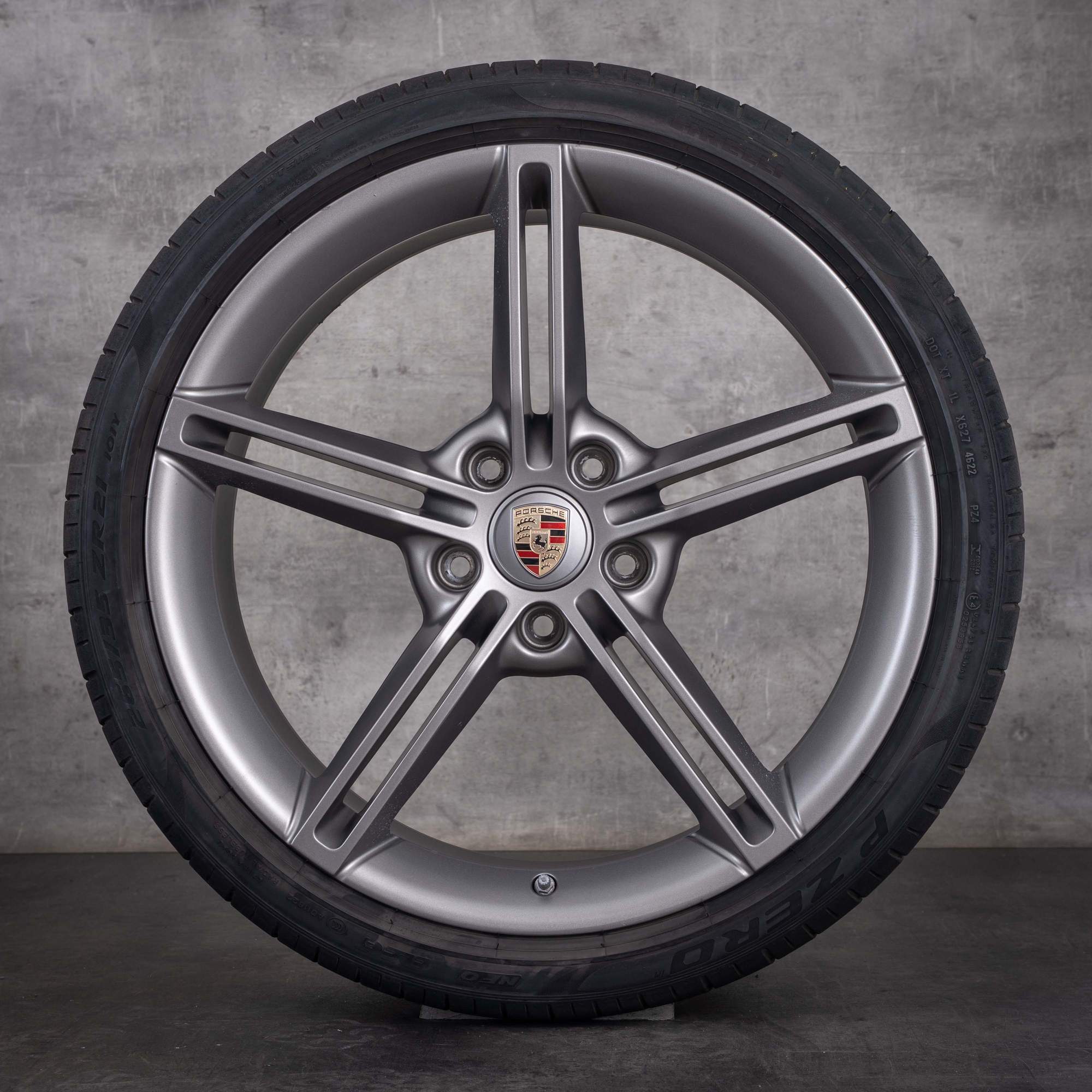 Original Porsche Taycan Winterräder 21 Zoll 9J1 GTS Turbo S 4S Felgen 9J1601025AA 9J1601025AB platin silber matt