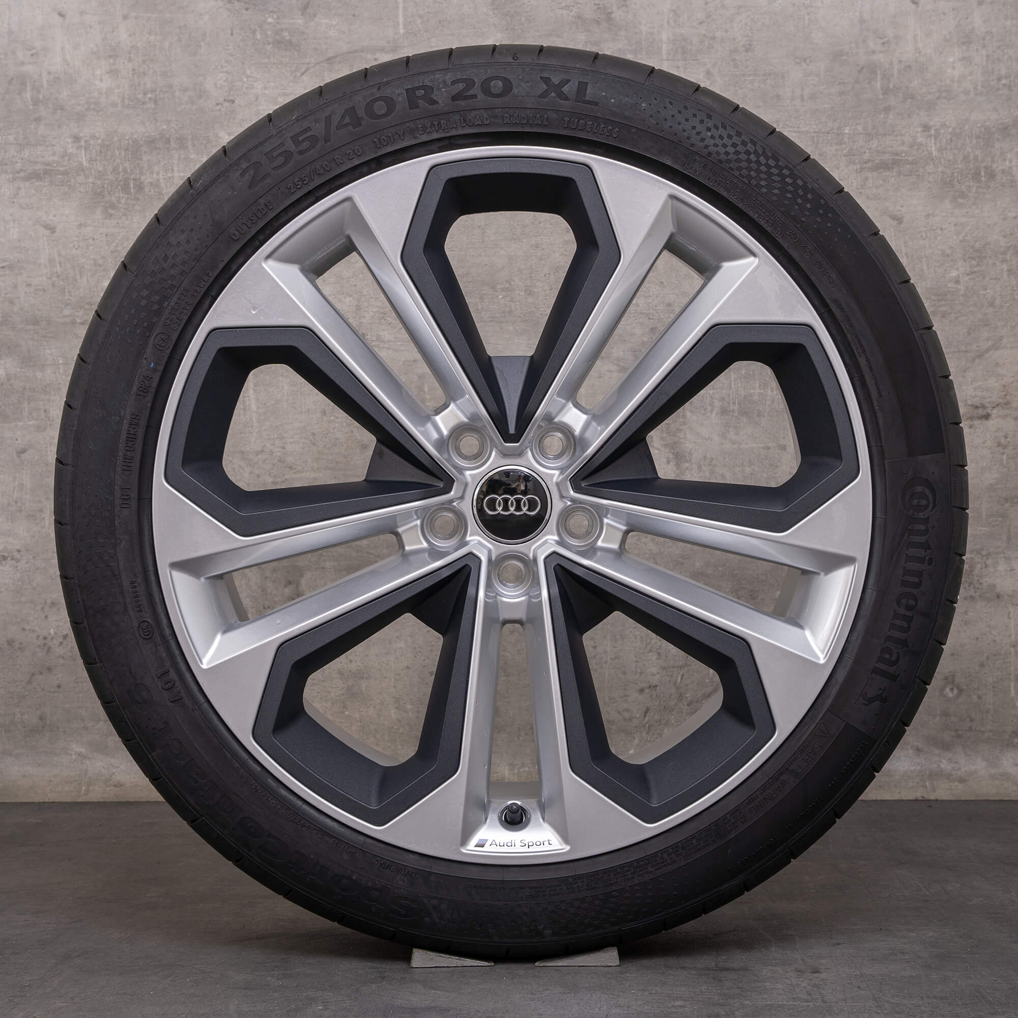 Original Audi Q3 RS & Sportback hjul 20 tum F3 Sommerrder 83A601025E silver