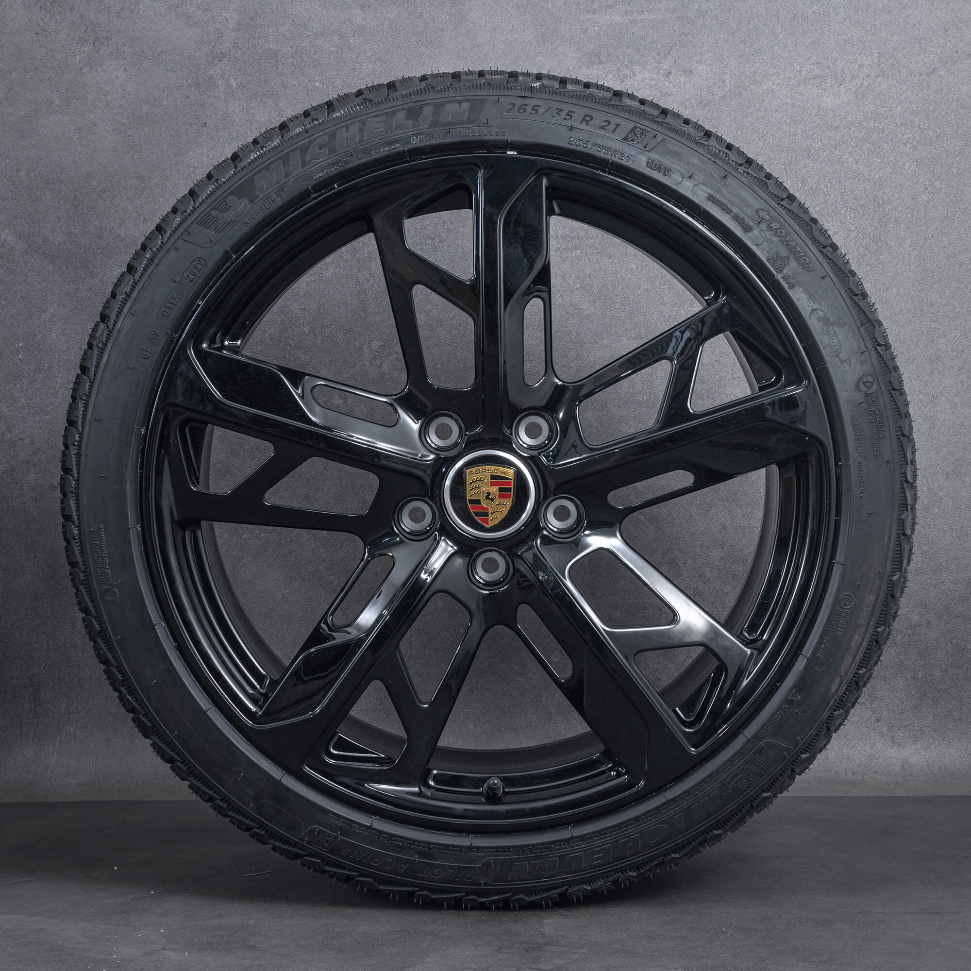 OEM Porsche Taycan winter wheels 21 inch 9J1 Turbo & S 4S Cross Turismo GTS Rims 9J1601025AL 9J1601025AM black glossy - view 2 of 3