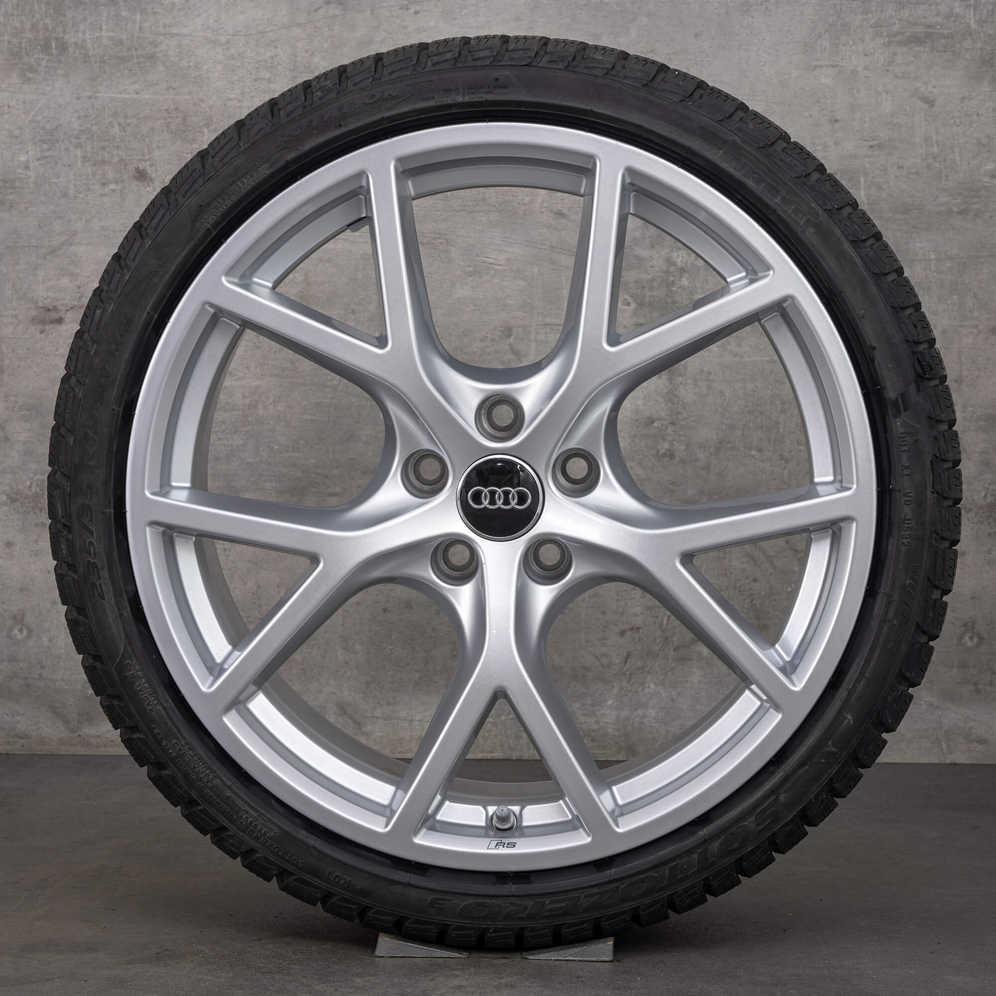 Cerchi Audi 19 pollici RS3 8Y pneumatici invernali ruote 8Y0601025BT 8Y0601025BQ