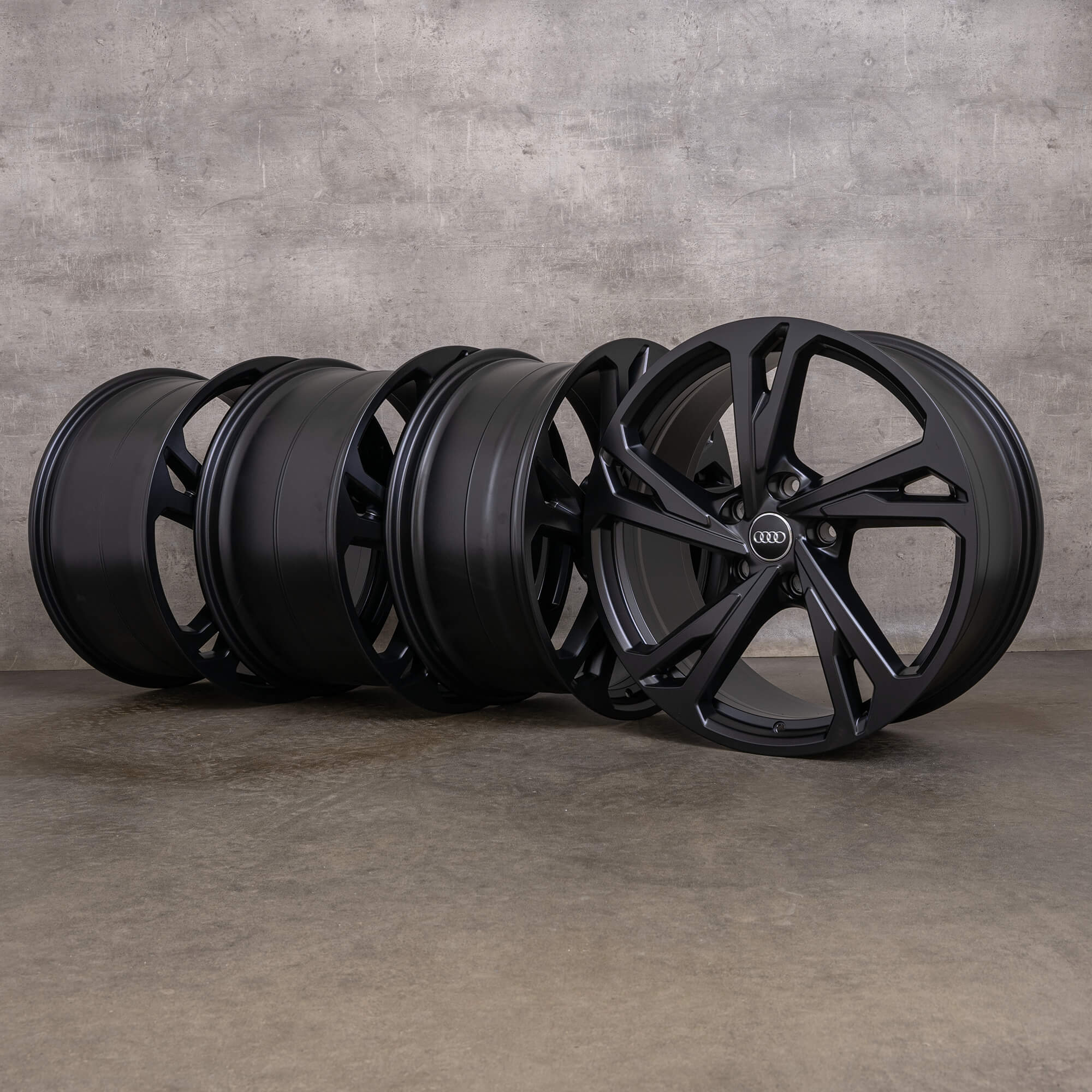 Originale Audi e-tron GT felger 20 tommer FW Gran Turismo Quattro 4J3601025AN 4J3601025AM svart satinfinish