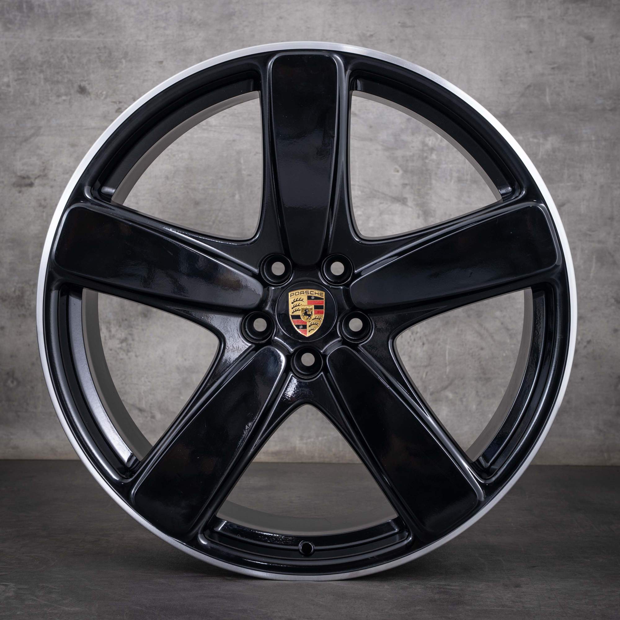Aidot Porsche Macan II -vanteet 21 tuumaa 95B601025AC 95B601025AE musta Kiillotettu