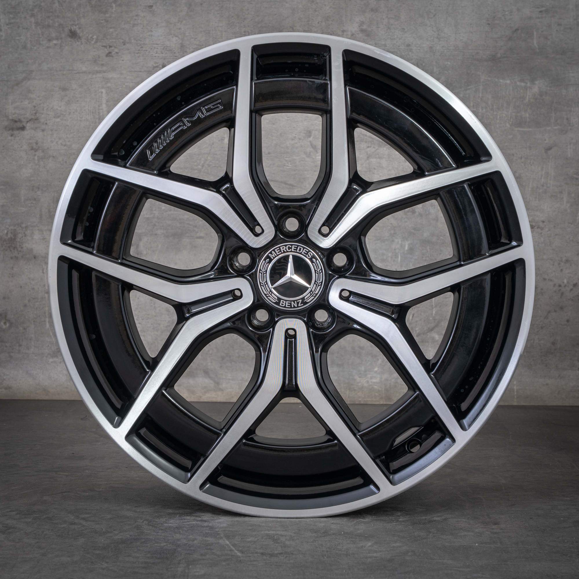 Alkuperäiset Mercedes Benz E-sarjan AMG-vanteet 19 tuuman W213 S213 C238 A238 A2134016500 musta kiillotettu