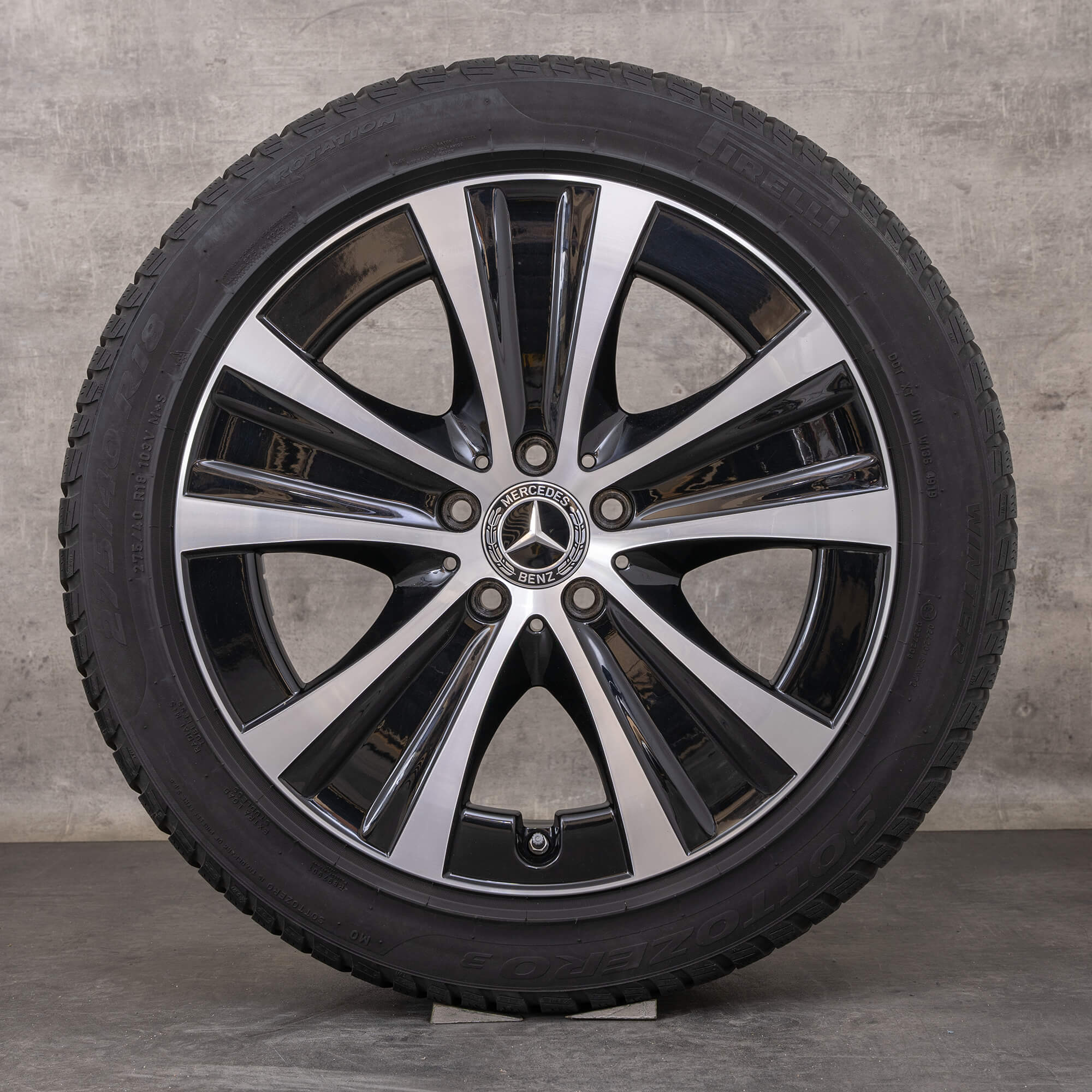 Alkuperäiset Mercedes Benz E-sarjan talvirenkaat 18 tuuman W213 S213 C238 A238 vanteet A2134013700 A2134015300 musta kiillotettu käännetty