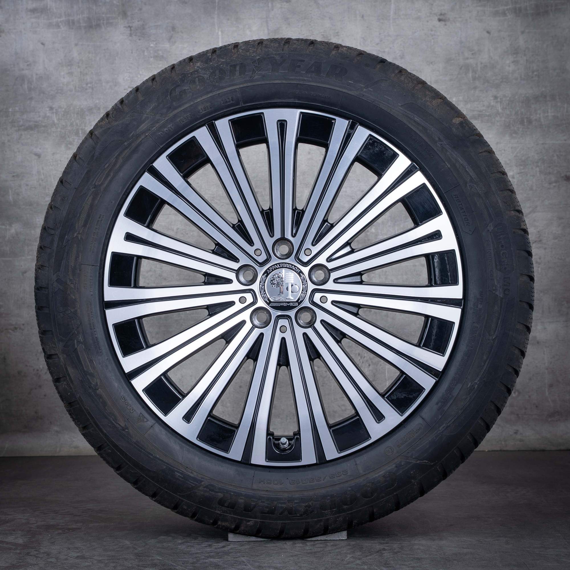 Alkuperäiset Mercedes Benz EQS talvirenkaat 19 tuuman V297 vanteet A2974010500 musta kiillotettu sorvattu