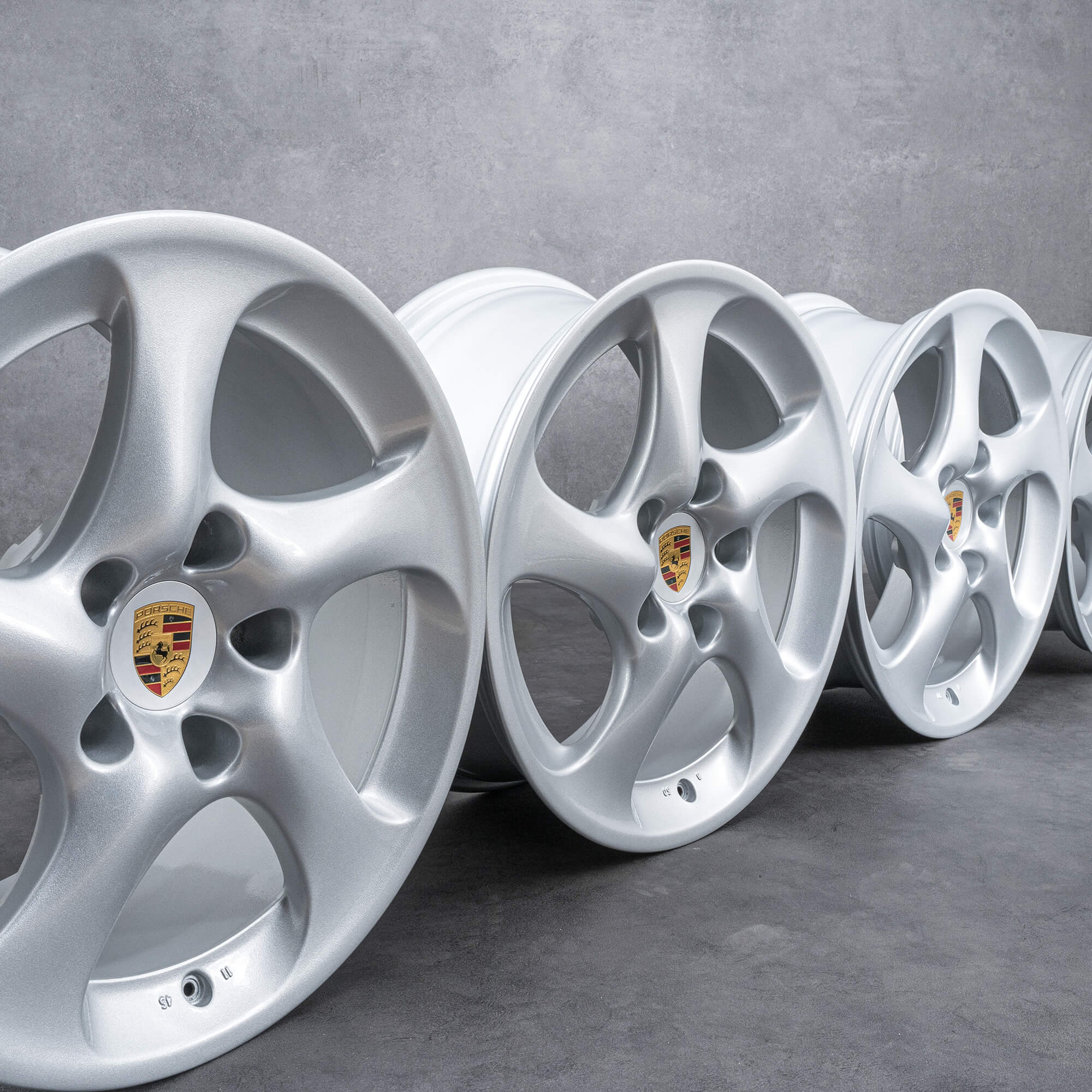 Originale Porsche 996 felger 18 tommers Carrera 4S 99636213604 99636214203 sølv