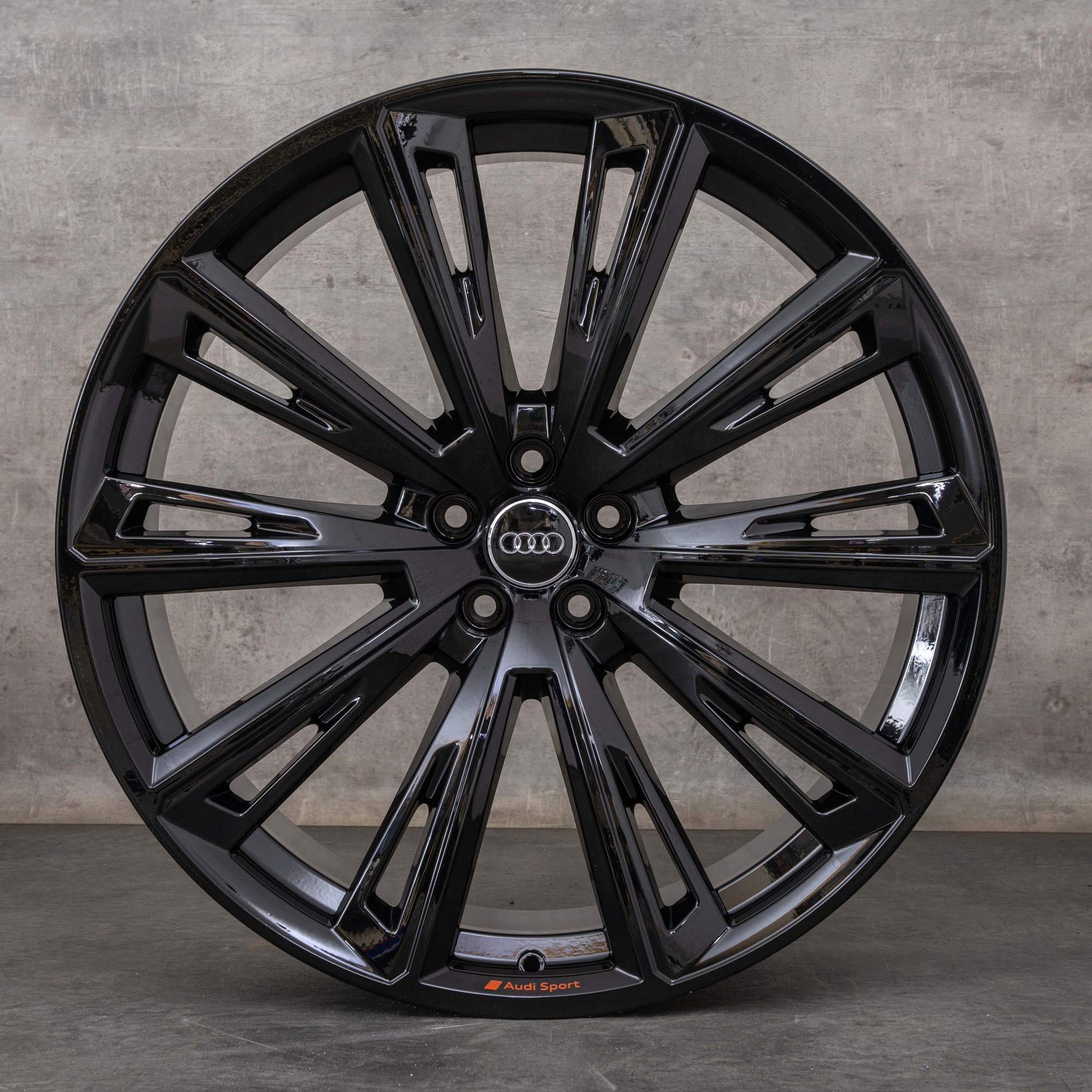 OEM Audi Q8 SQ8 Rims 23 inch 4M8 4M8601025R black glossy