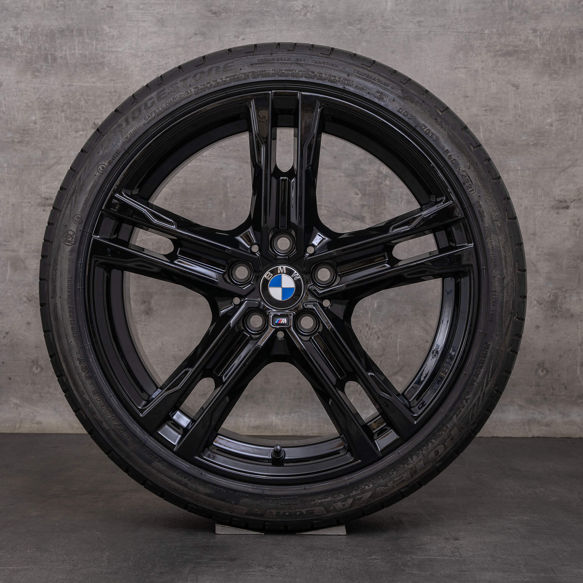 Originais BMW série 1 2 jantes 18 polegadas F40 F44 Gran Coupe verão styling 819 8092352 preto brilhante