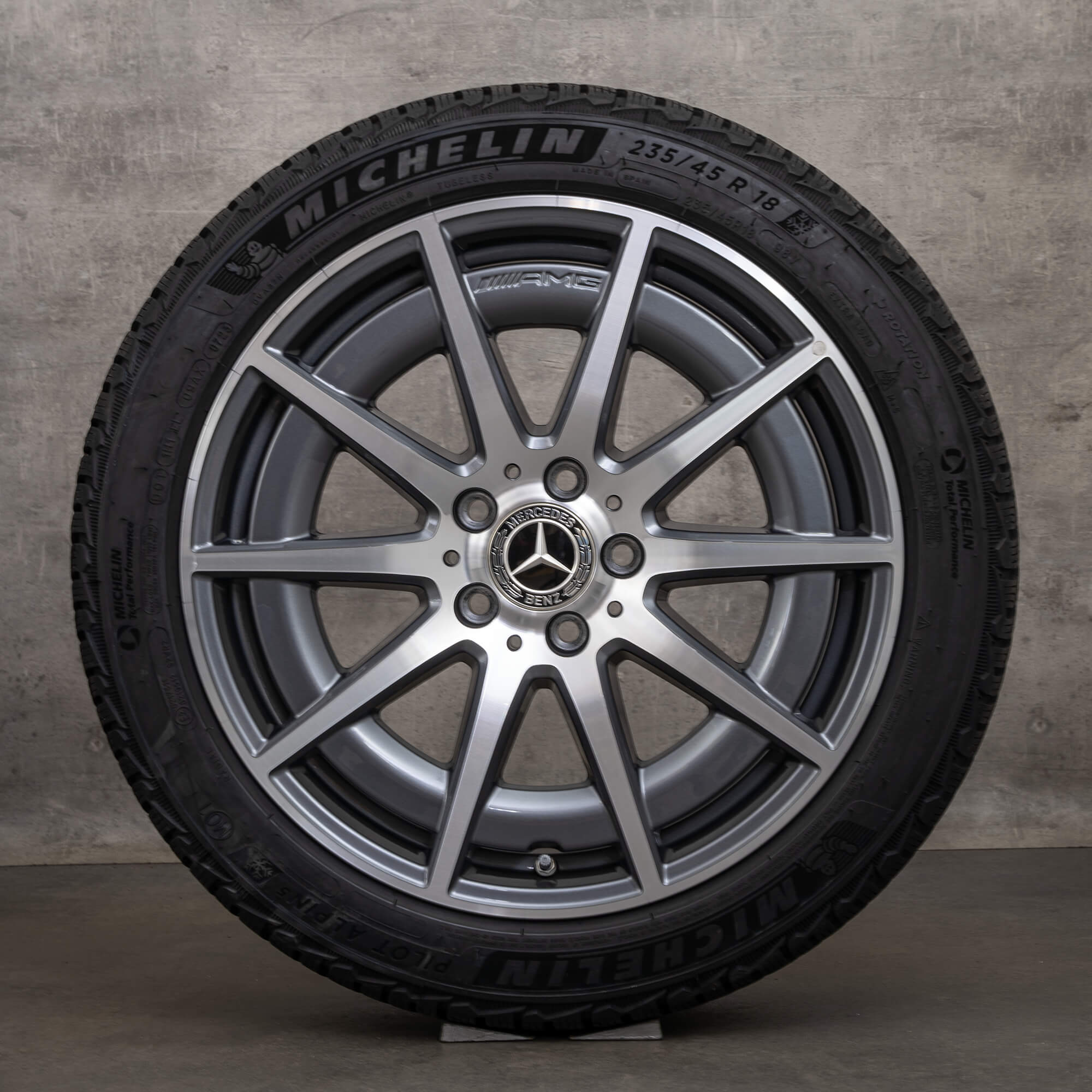 Oryginalne koła zimowe Mercedes Benz C-Class C43 AMG 18 cali W206 S206 Felgi A2064012100 himalaya szary Polerowane