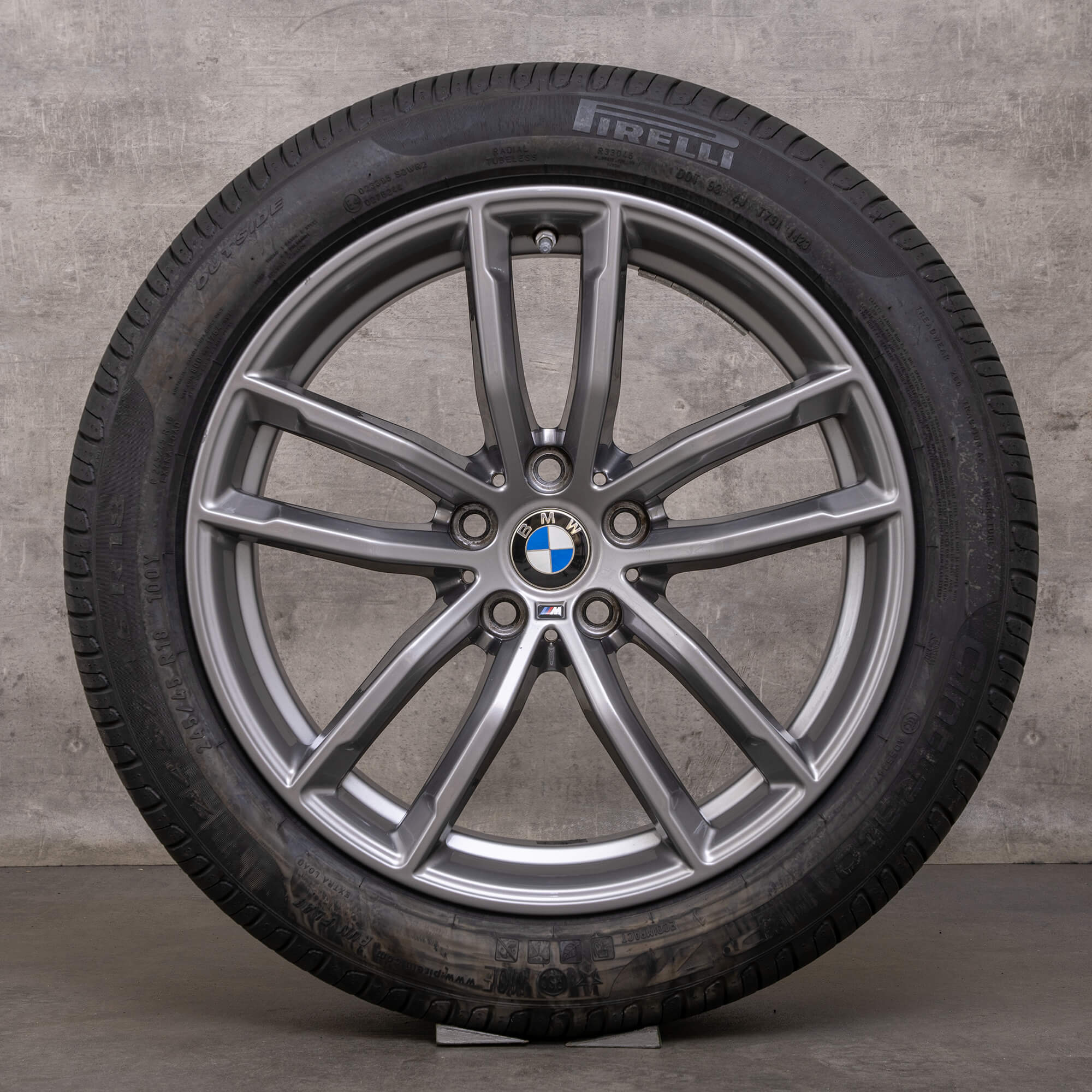 Jantes originais BMW Série 5 de verão 18 polegadas G30 G31 estilo 662 M 8093405 8093406 ferricgrey