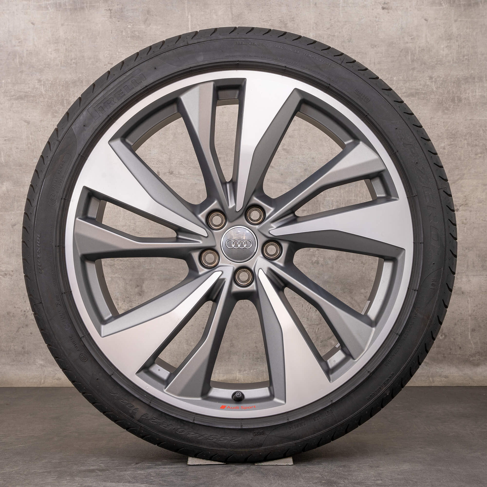 Oryginalne koła zimowe Audi Q5 SQ5 21 cali FY felgi 80A601025BS titan matt glossy turned