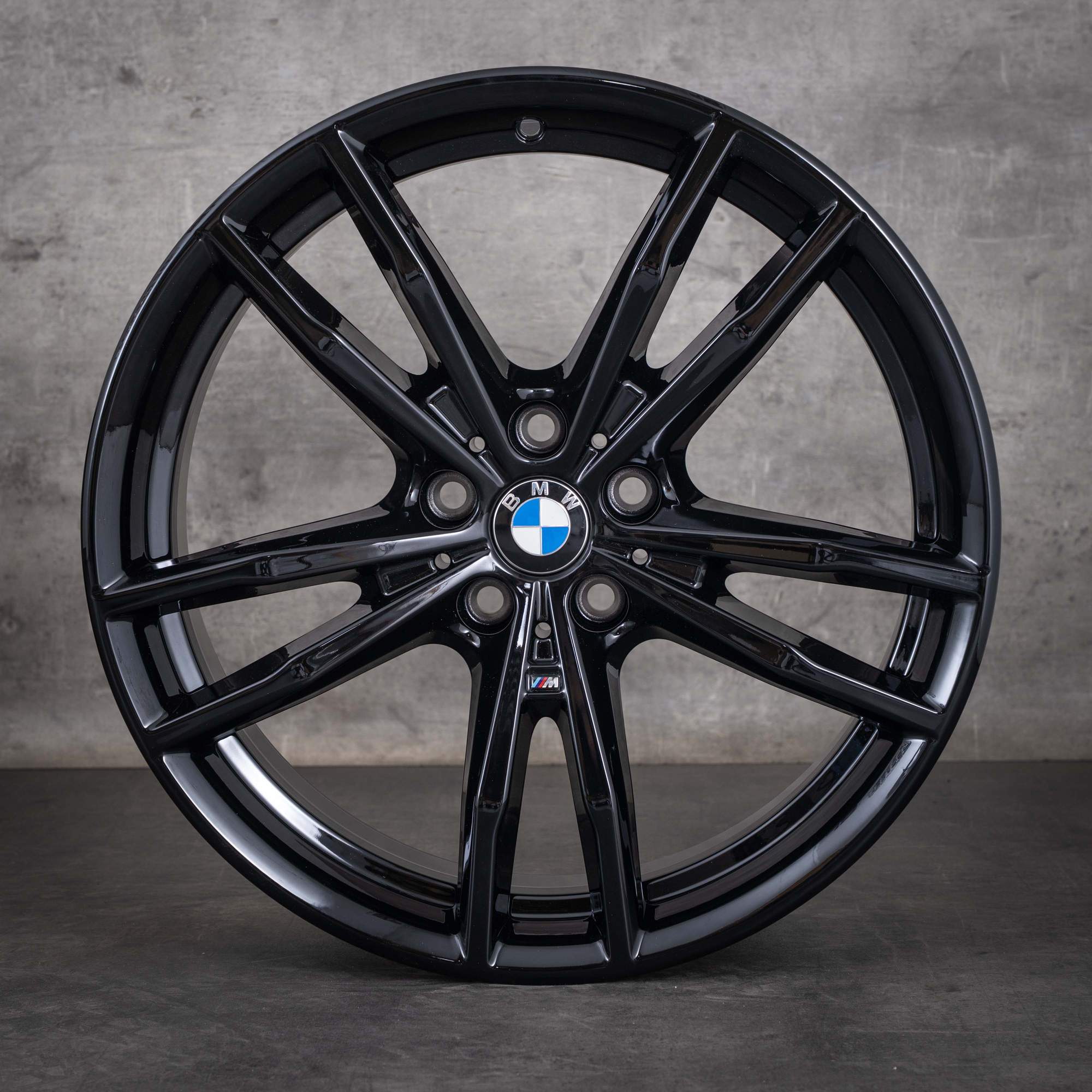 Alkuperäiset BMW 2-sarjan, 3-sarjan ja 4-sarjan 19 tuuman vanteet G42, G20, G21, G22, G23 kesäpyörät Styling 791 M 8090094 8090095 kiiltävä musta