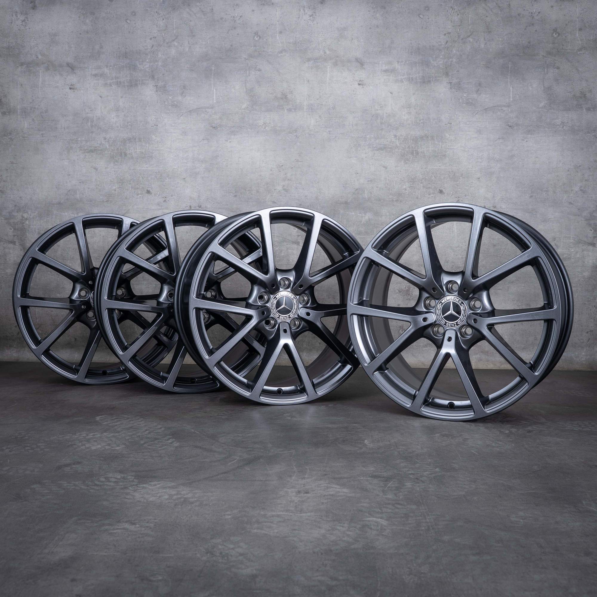 Oem Mercedes Benz CLE AMG Jantes 18 pouces C236 A236 A2364010300 gris trémolite brillant NOUVEAU