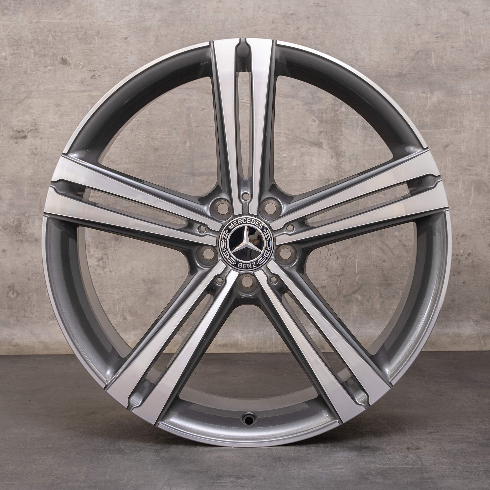 Orijinal Mercedes Benz CLS jantlar 20 inç C257 Coupe A2574010500 A2574010600 himalaya gri parlak tornalanmış