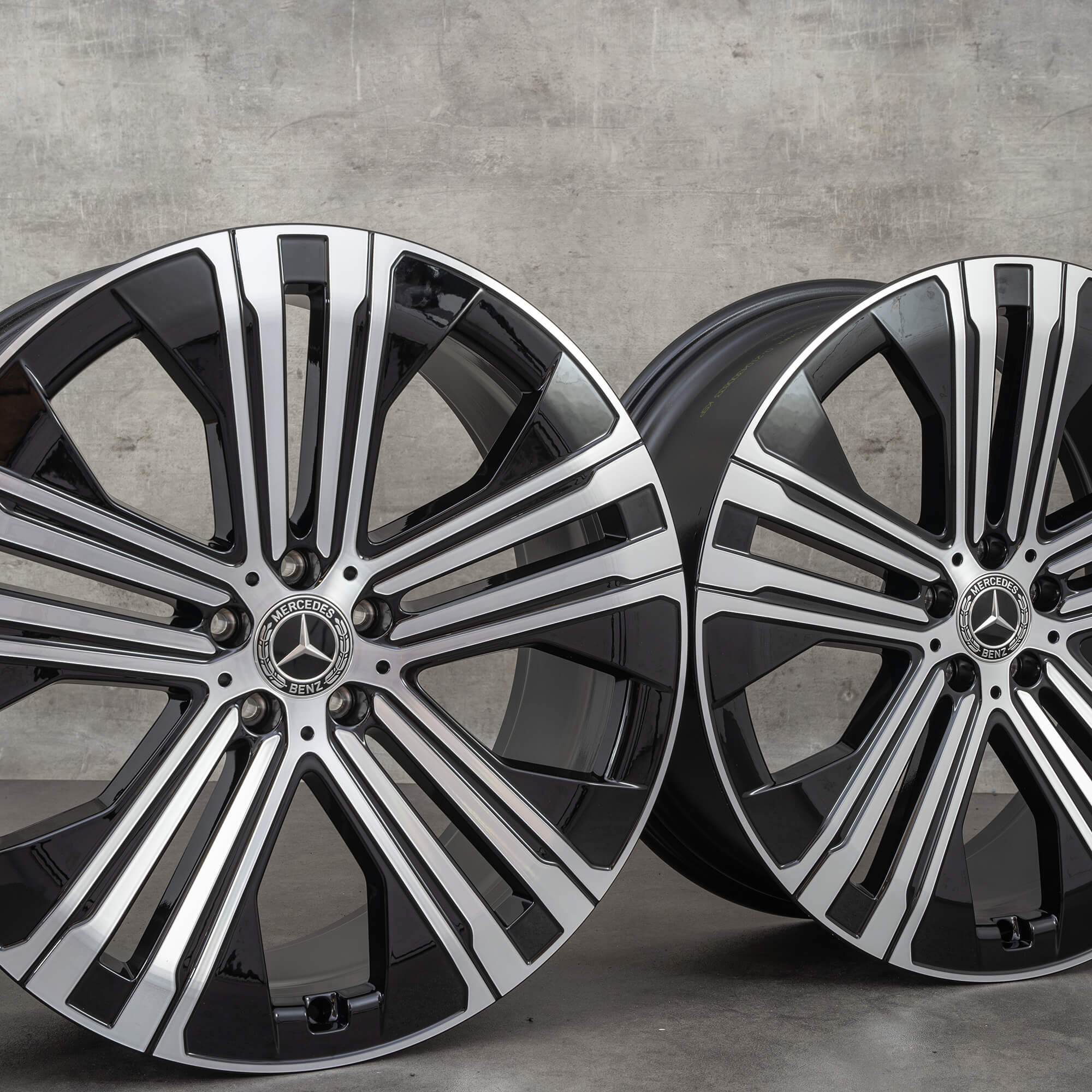 OEM Mercedes Benz EQS SUV V297 22 inch rims A2974011200