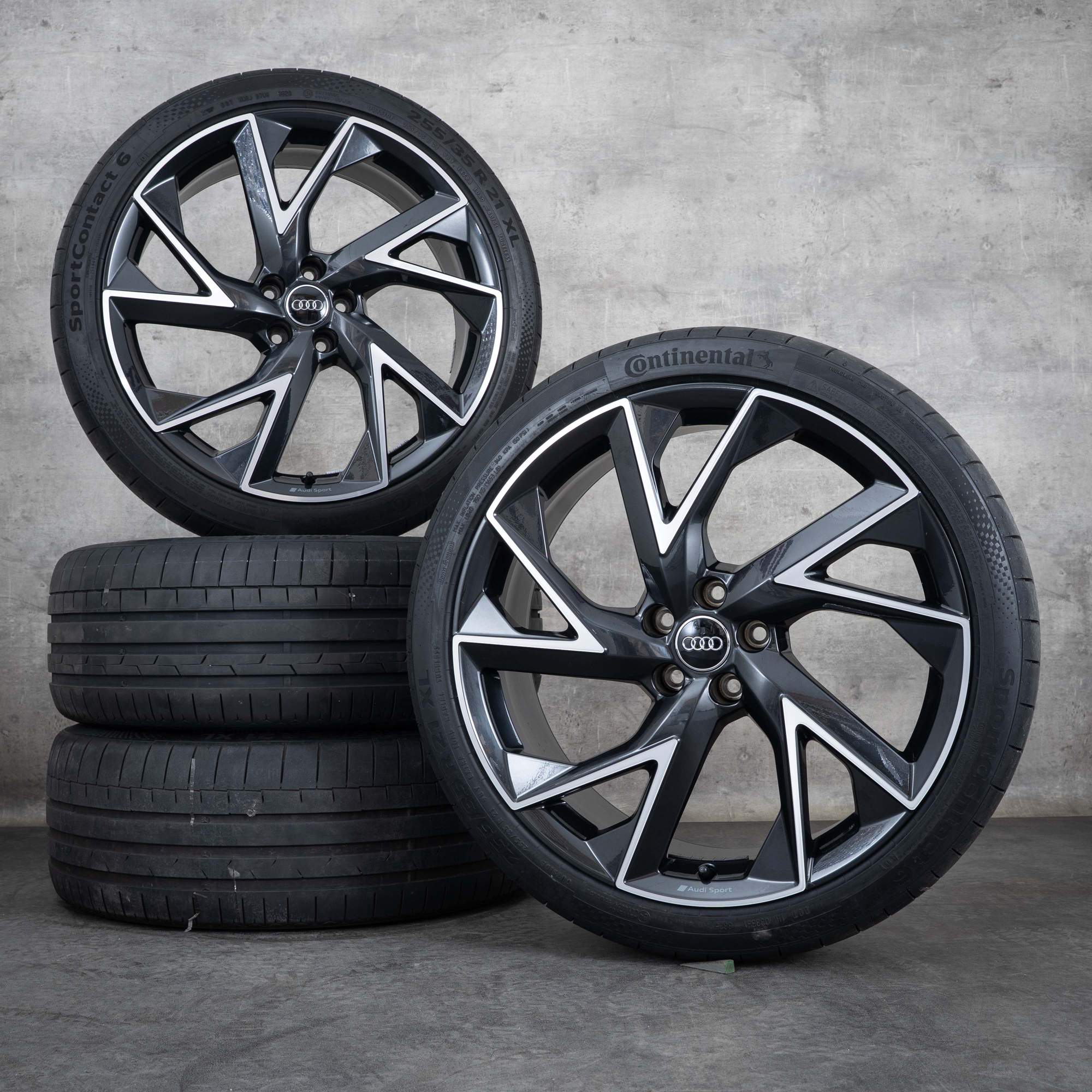 Alkuperäiset Aidot Audi RS Q3 vanteet 21 tuuman F3 kesäpyörät Trigon 83A601025AE graniitti kiillotettu.