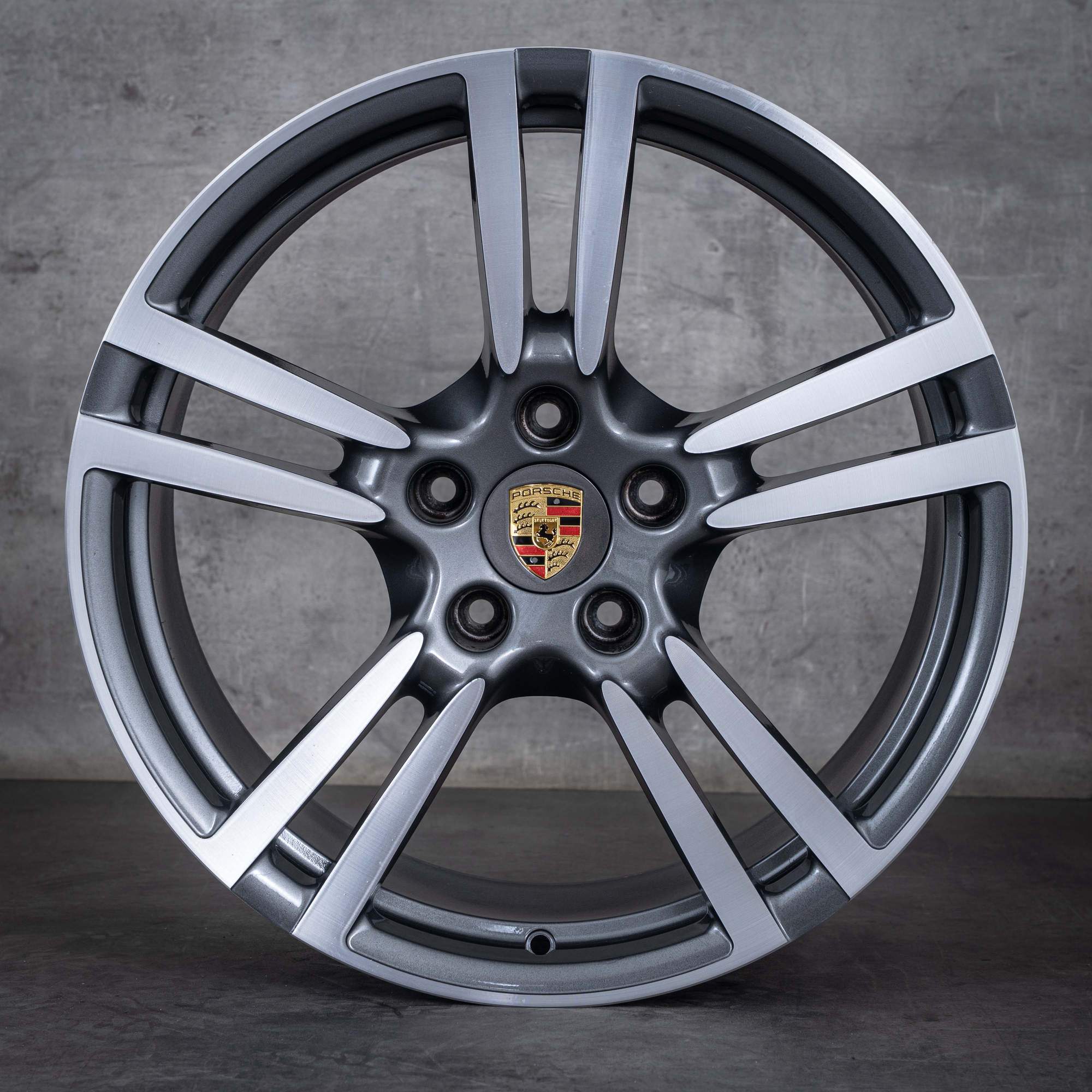 Oryginalne Felgi Porsche Panamera 970 20 cali G1 97036217806 97036219204 Koło Turbo II tytanowe polerowane