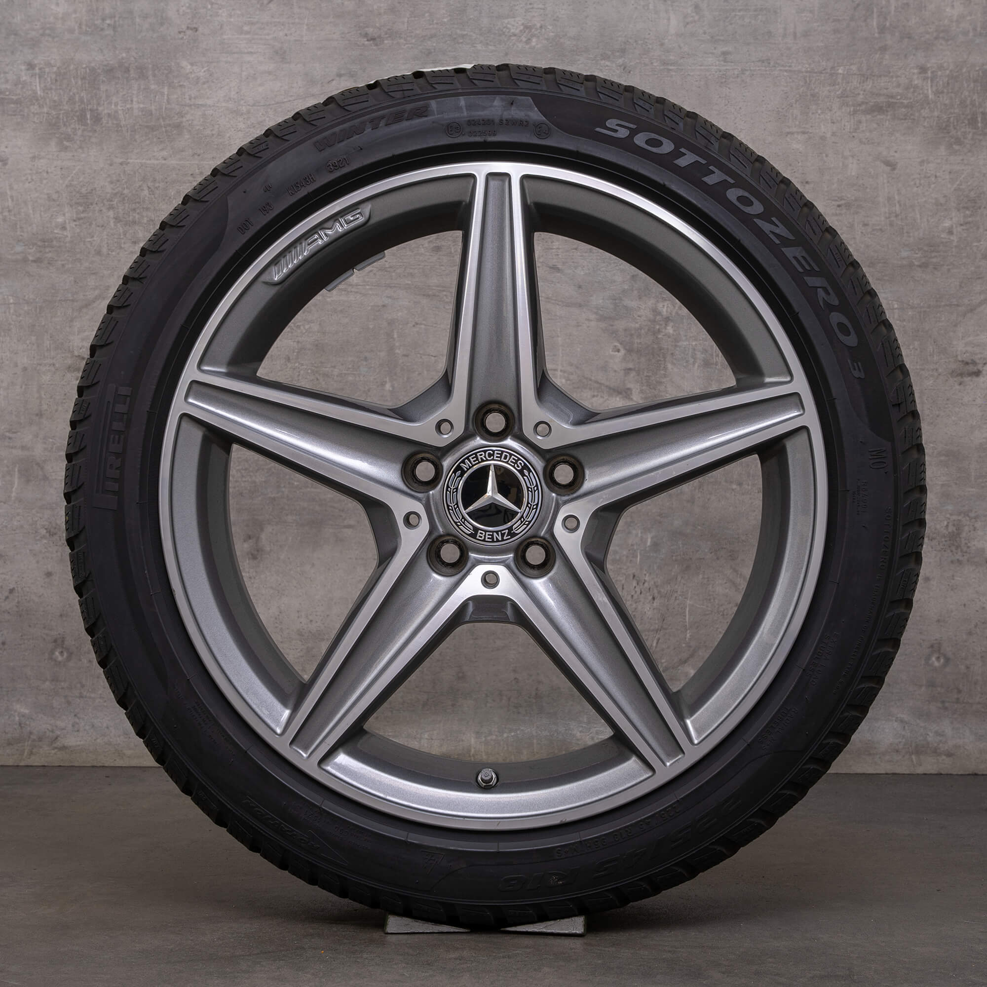 Pneumatici invernali originali AMG Mercedes Benz Classe C 18 pollici W205 S205 C205 A205 cerchi A2054011100 himalaya grigio lucido tornito