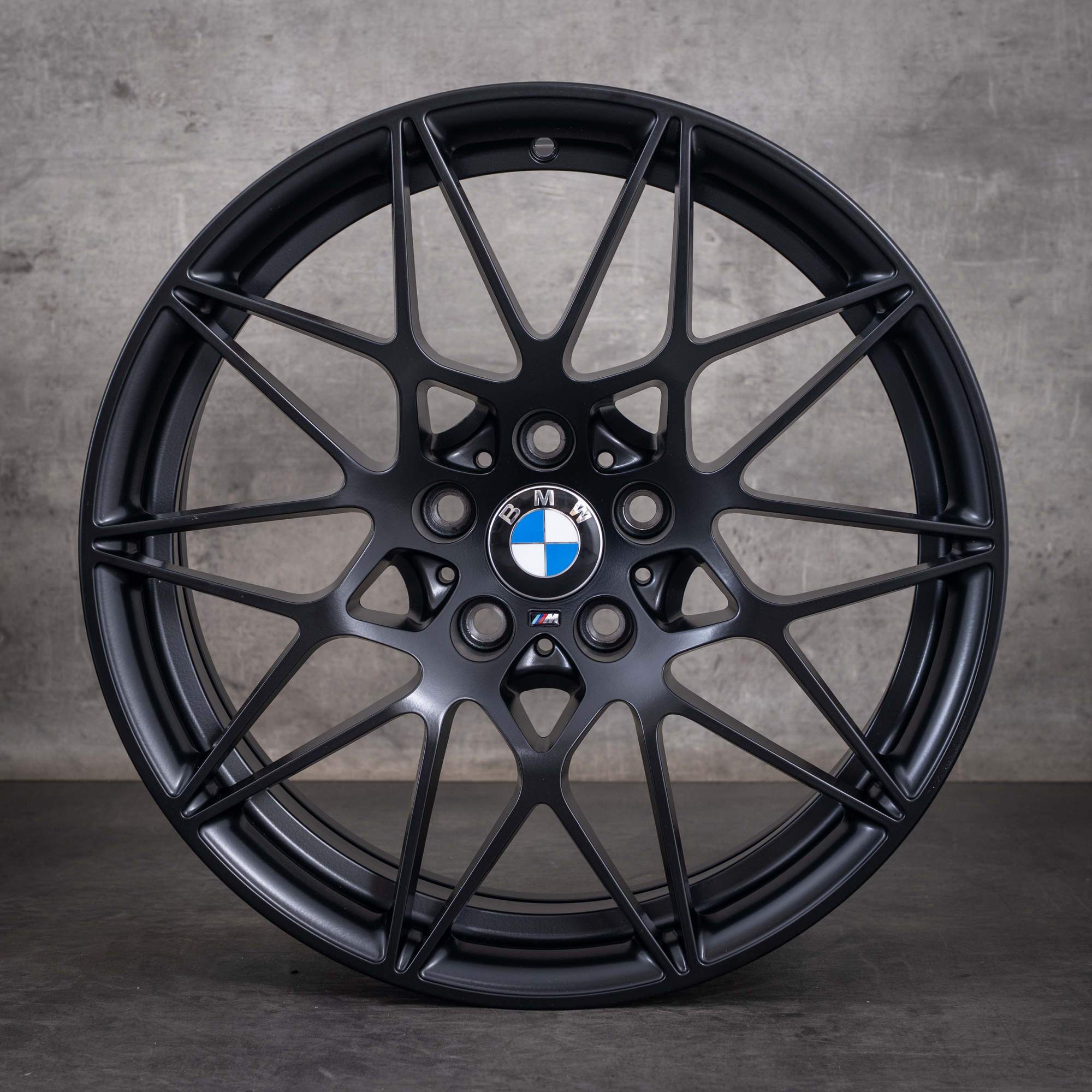 Oryginalne felgi BMW M4 GTS 19 20 cali F82 666 M 228751 2287511 Felgi aluminiowe
