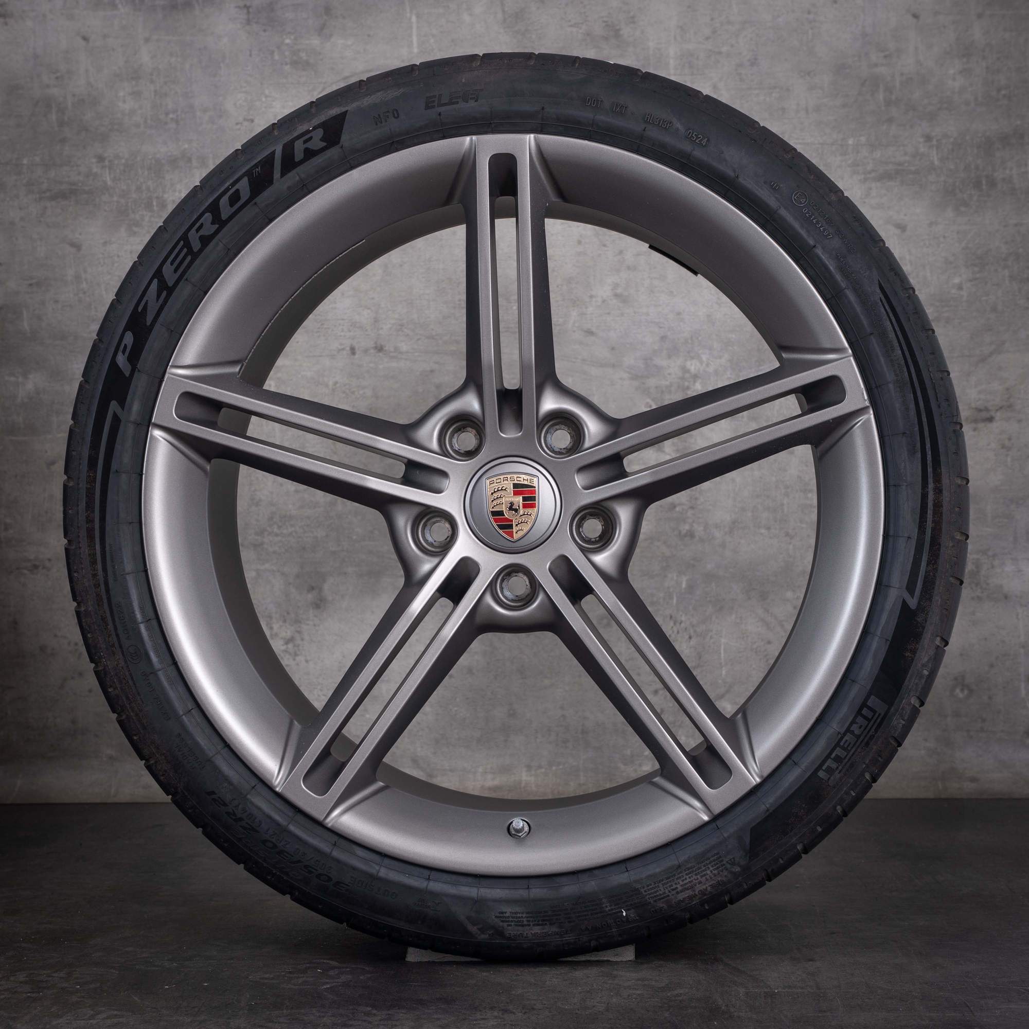 Original Porsche Taycan Winterräder 21 Zoll 9J1 GTS Turbo S 4S Felgen 9J1601025AA 9J1601025AB platin silber matt