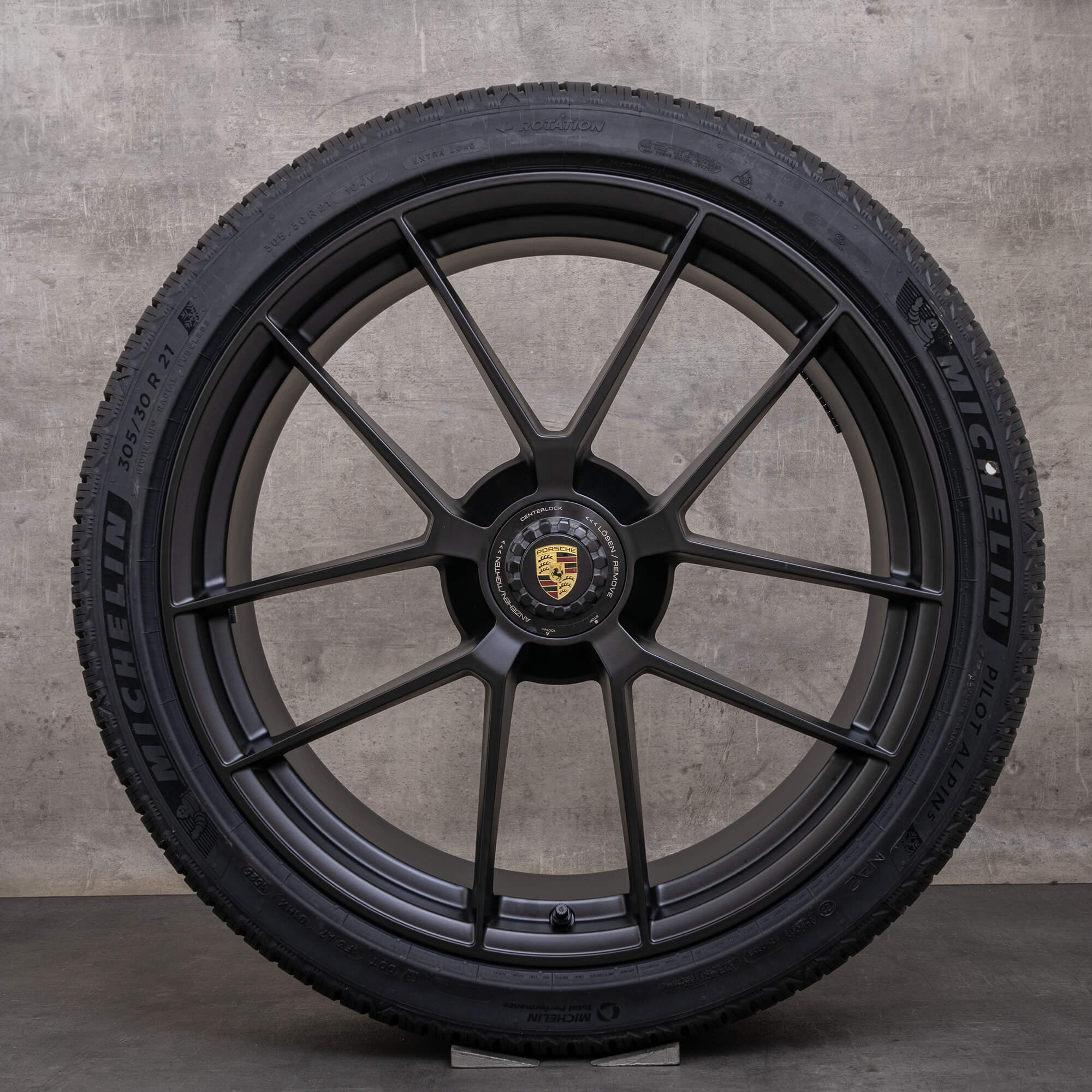 Original Porsche 911 Carrera GTS Winterräder 20 Zoll 992.2 II Felgen 992601025BT 992601025FD schwarz matt NEU