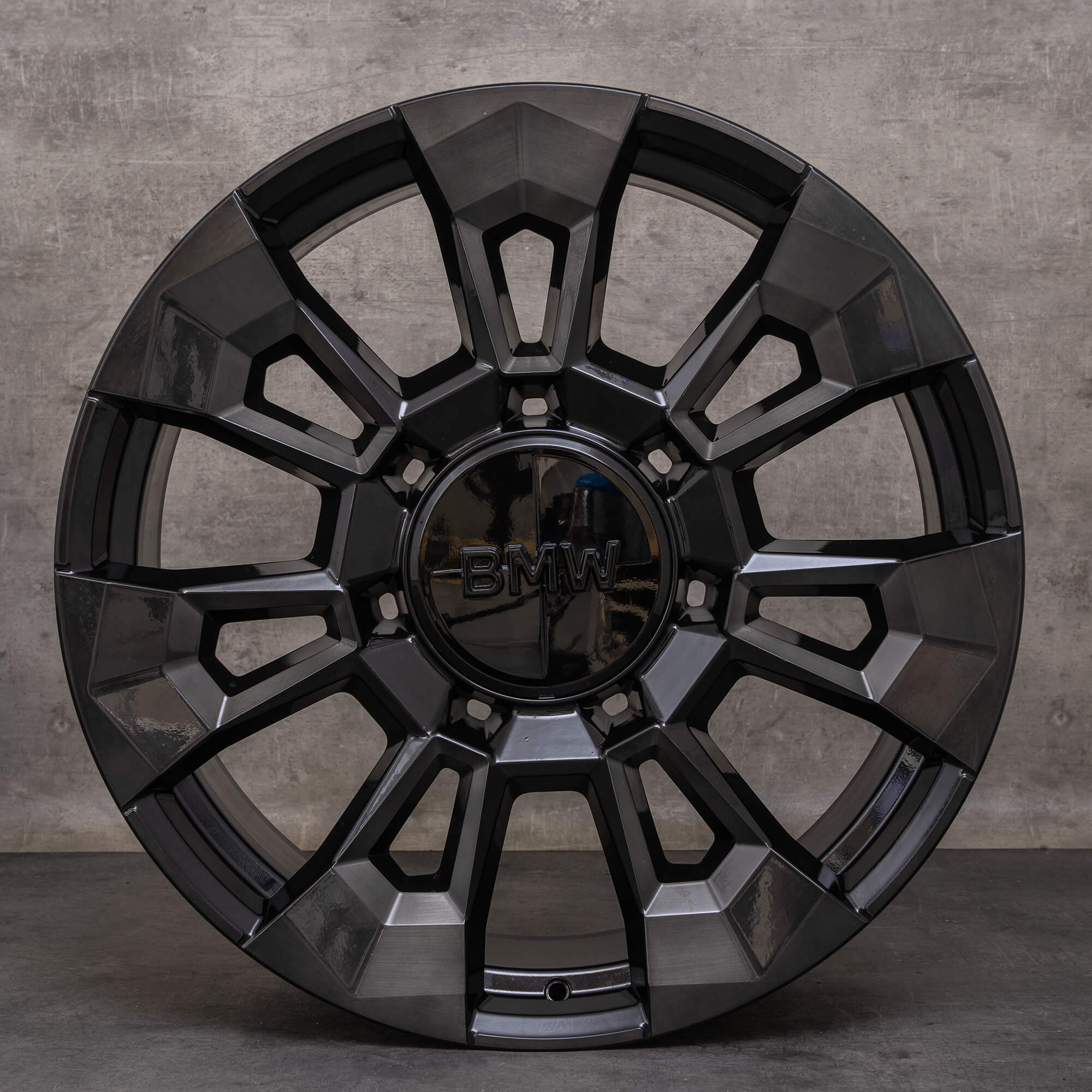 Original BMW XM Felgen 23 Zoll G09 6856021 6856022 Styling 923 M schwarz glanzgedreht 10,0x23 ET22 11,0x23 ET44