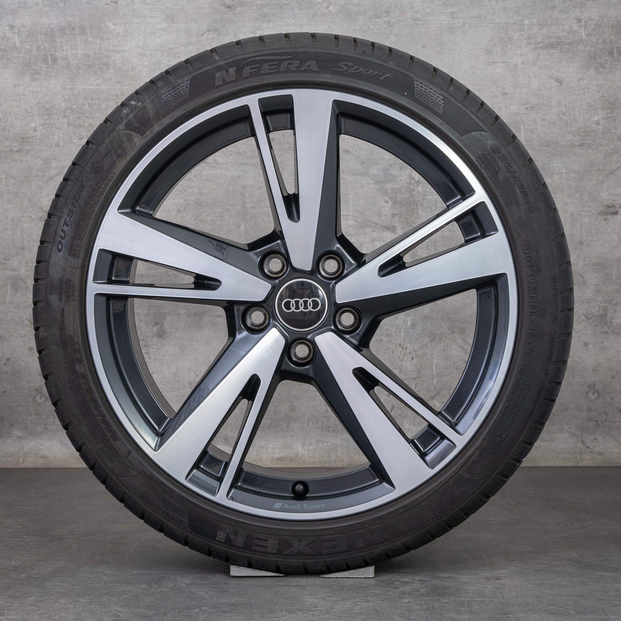Audi A3 S3 originales ruedas de invierno 18 pulgadas Blade 8Y llantas 8Y0601025N granito pulido