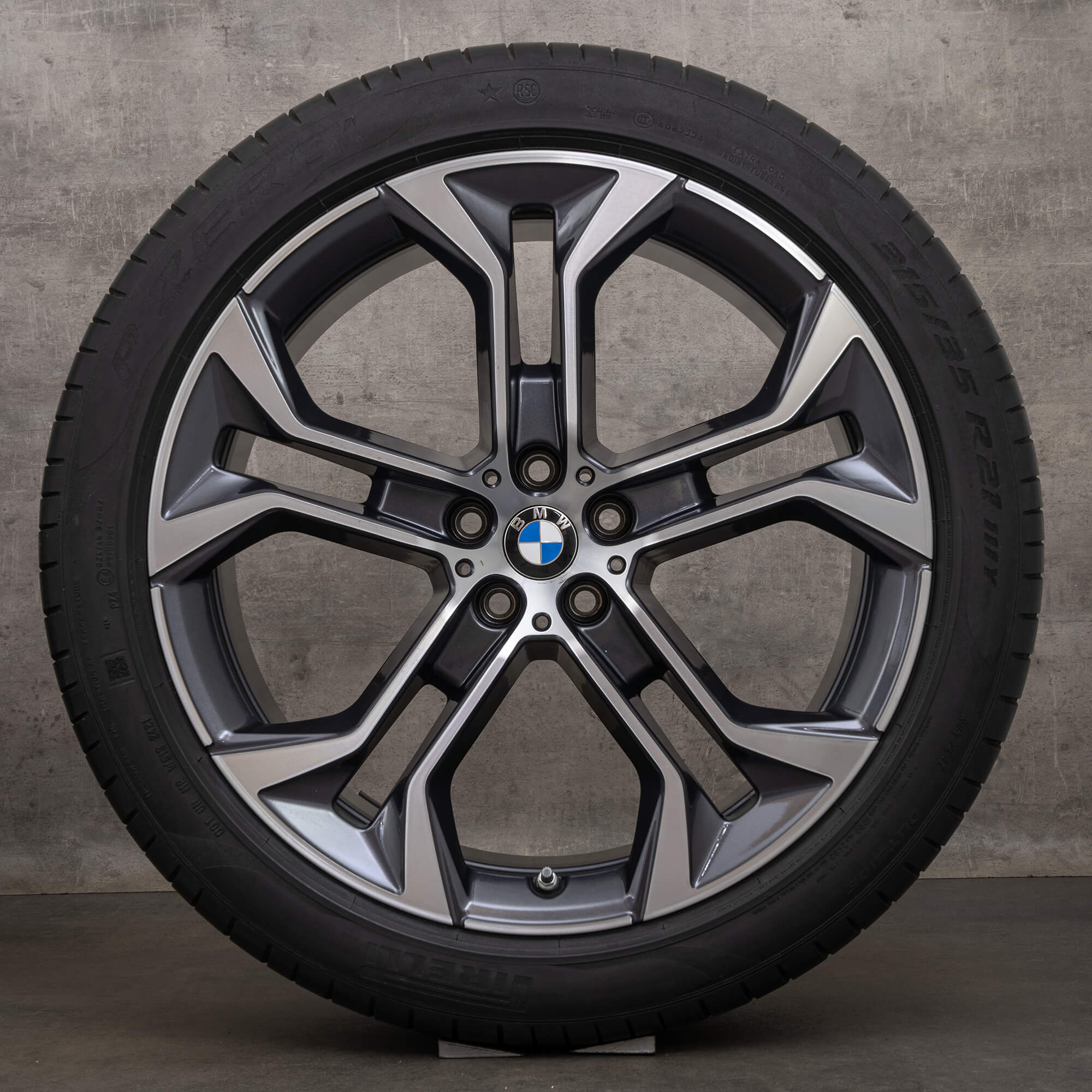 BMW X5 G05 X6 G06 summer wheels 21 inch rims 744 tires 6885459 6885460