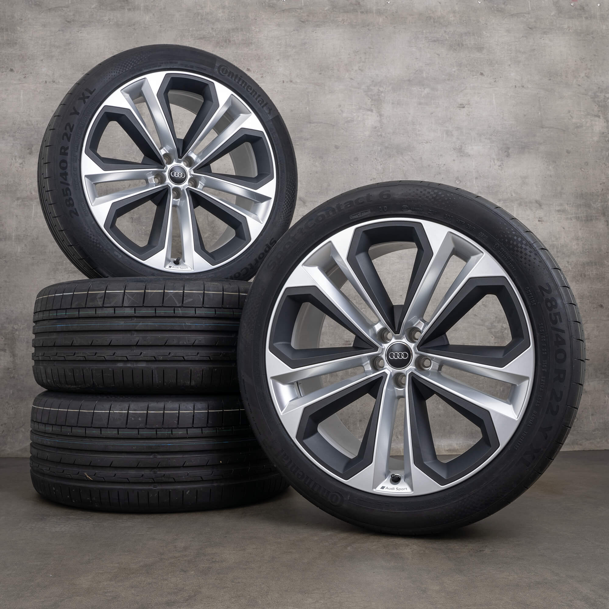 Audi Q8 SQ8 4M8 summer wheels 22 inch rims tires 4M8601025AN