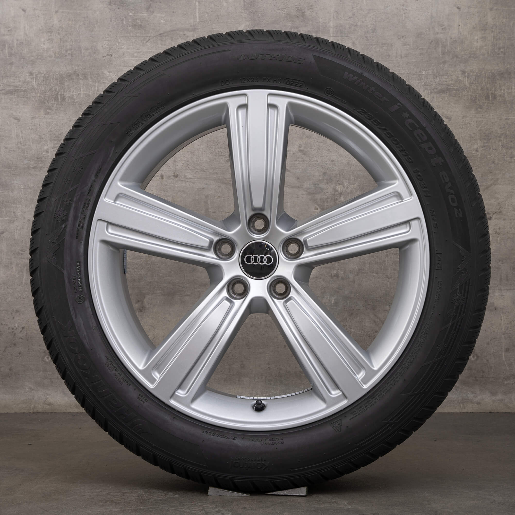 Oryginalne koła zimowe Audi A8 S8 19 cali 4N D5 felgi 4N0601025J srebrne