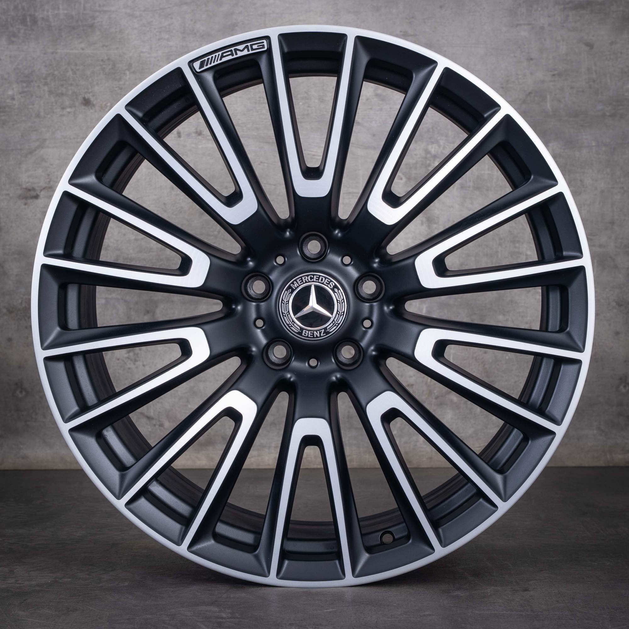 OEM Mercedes-Benz G-Class G 63 AMG 22inch rims W465 W463A A4654011000 Black Satin Matte diamond cut