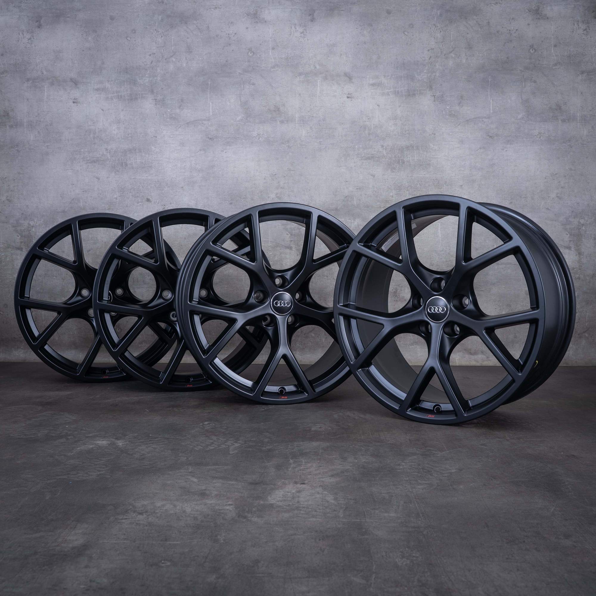 Original Audi RS3 Felgen 19 Zoll 8Y 8Y0601025BP 8Y0601025BQ schwarz matt