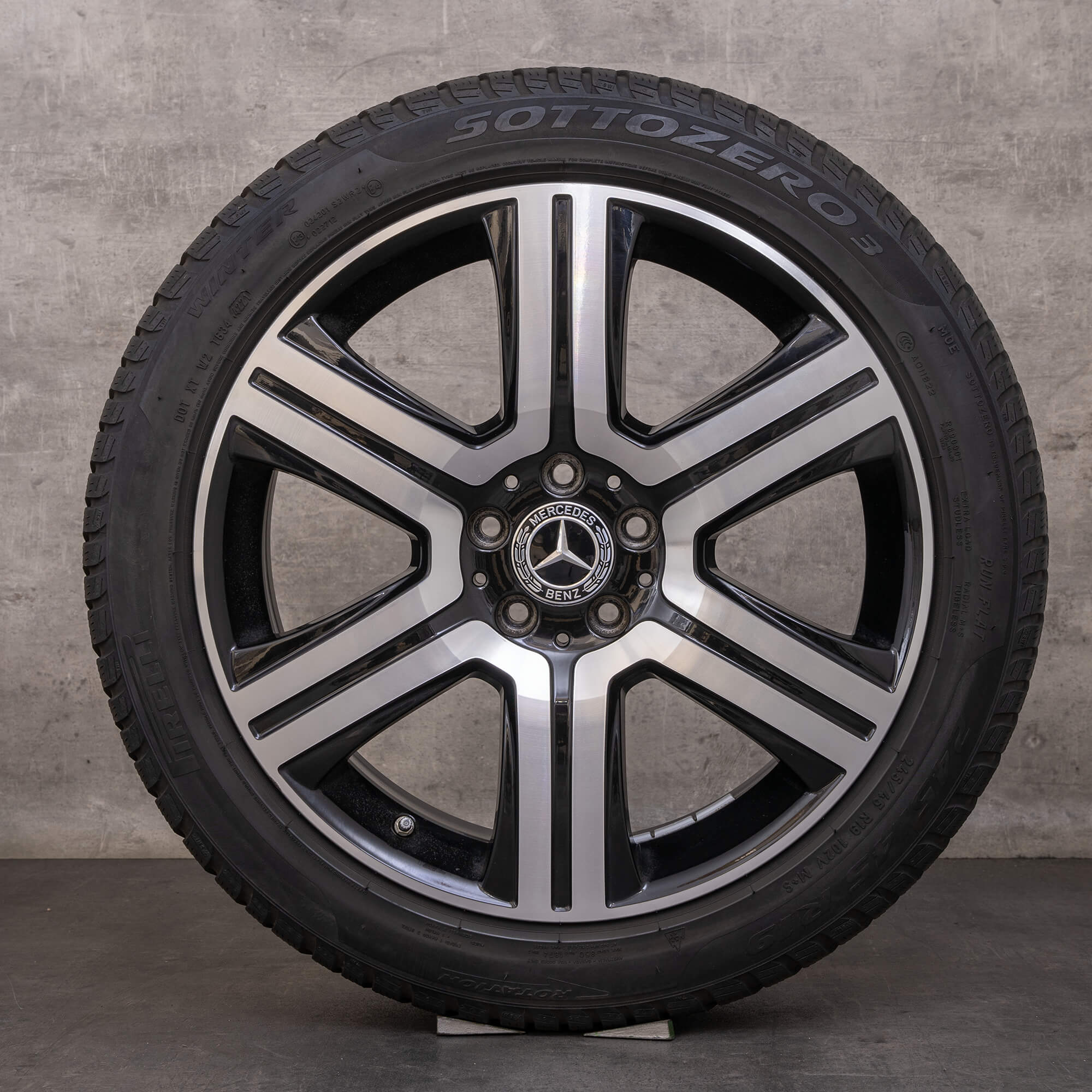 Oryginał Mercedes Benz Klasa E 19 cali X213 koła All-Terrain zimowe A2534011600 czarne polerowane
