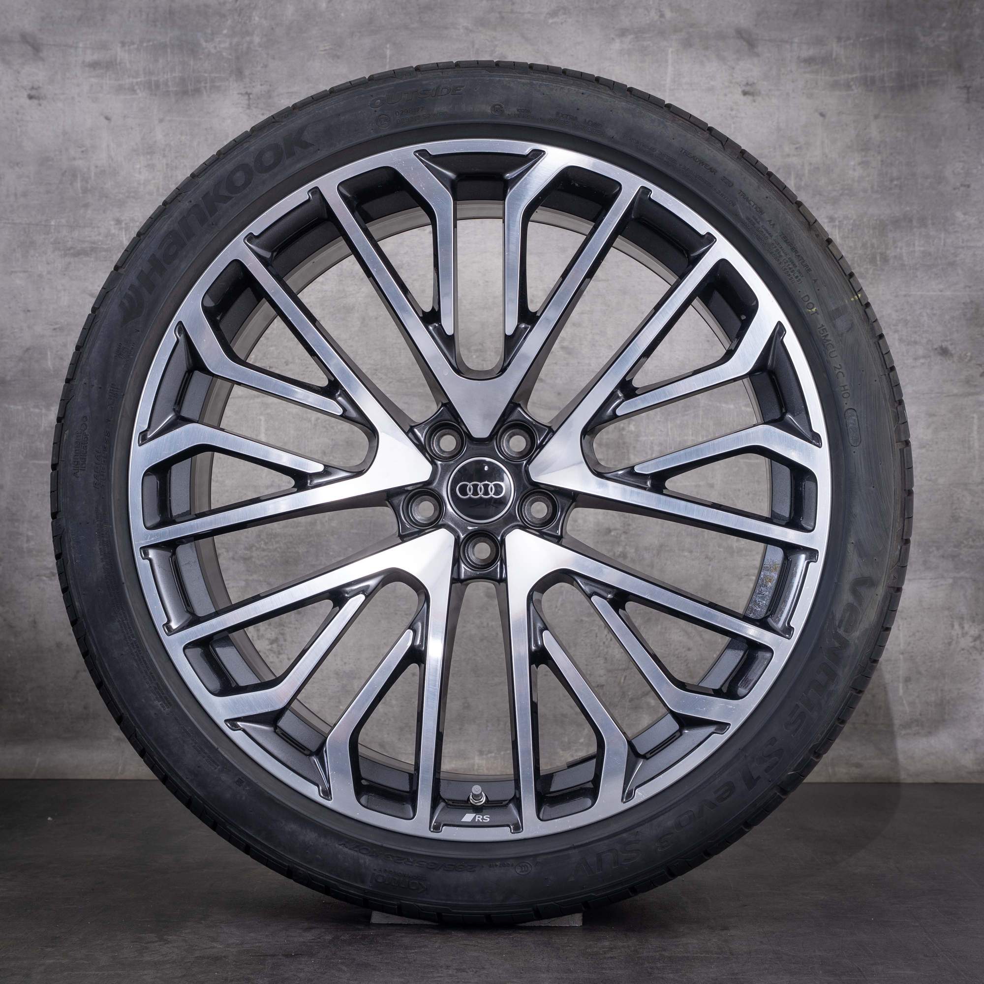 Original Audi Q8 SQ8 Felgen 23 Zoll 4M8 Sommerräder 4M8601025BN granit glanzgedreht
