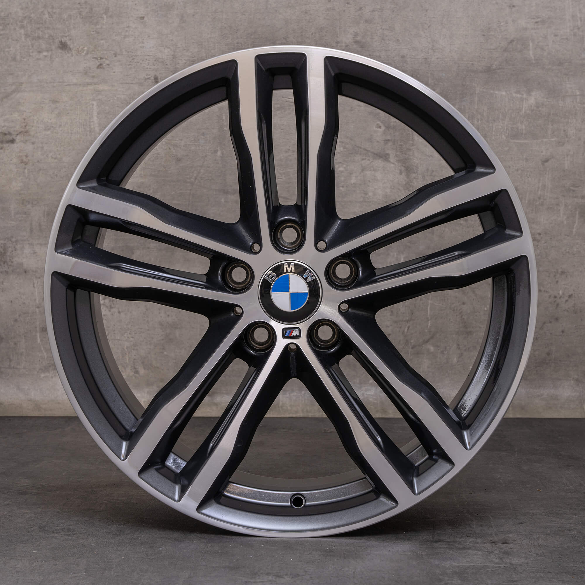 Original BMW Seria 3 4 jante 19 inch F30 F31 F32 F33 F36 Gran Goupe Styling 704 M 8043650 8043651 orbit grey lustruire față