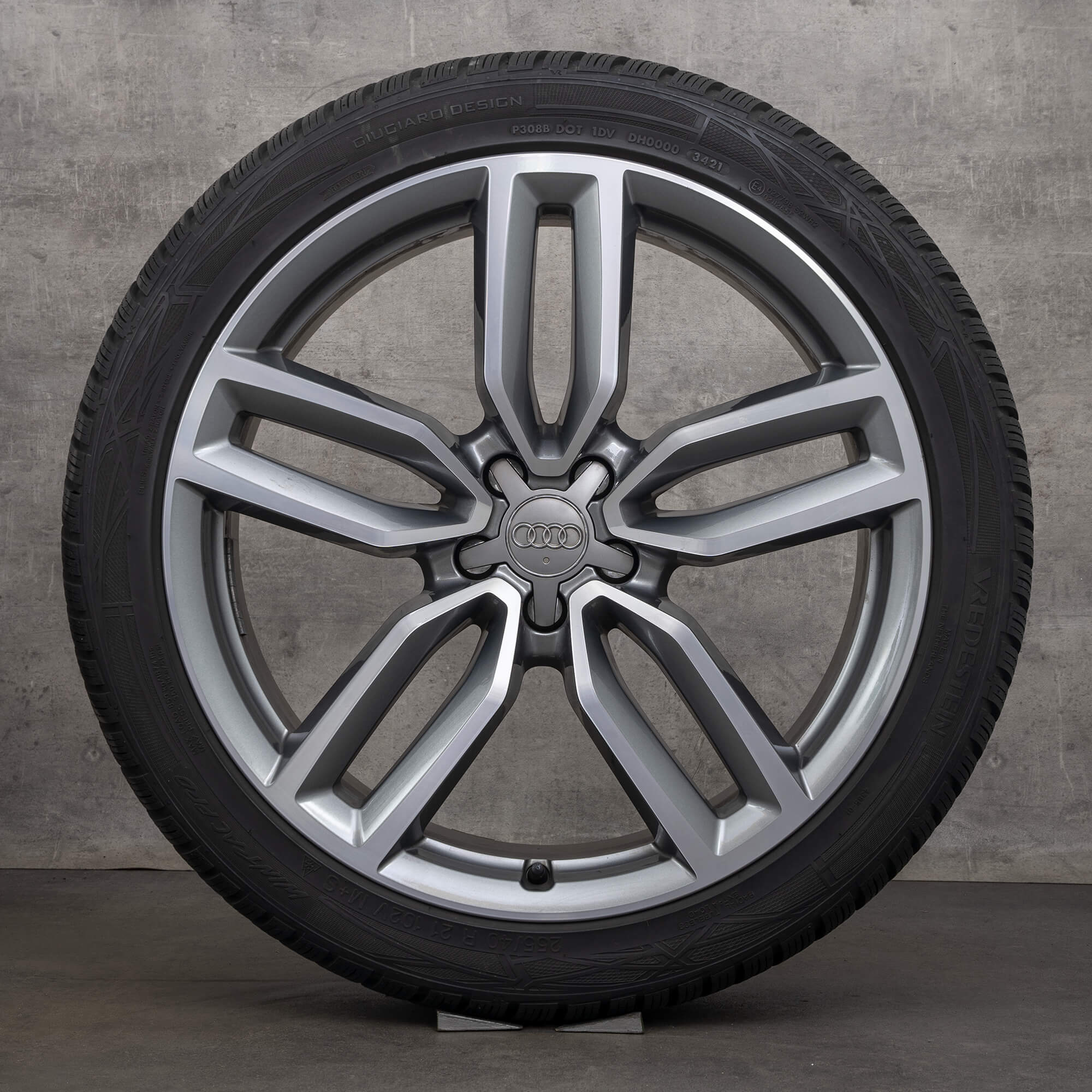 Audi Q5 SQ5 8R winter wheels tires 21 inch rims 8 mm 8R0601025AM S line