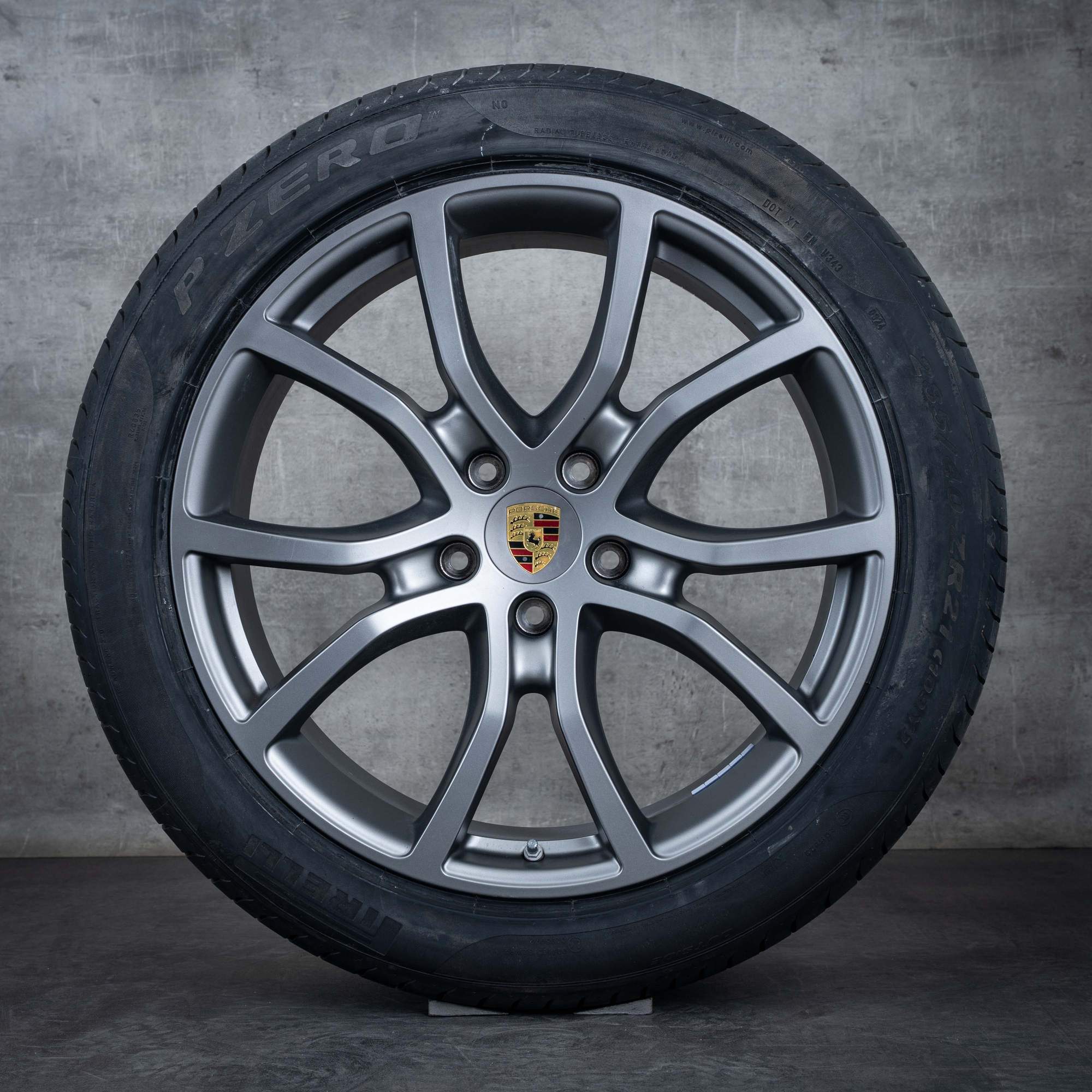 Oryginalne felgi Porsche Cayenne 21 cali 9YA I E3 letnie koła 9Y0601025DB 9Y0601025DC Exclusive Design platyna srebrny mat