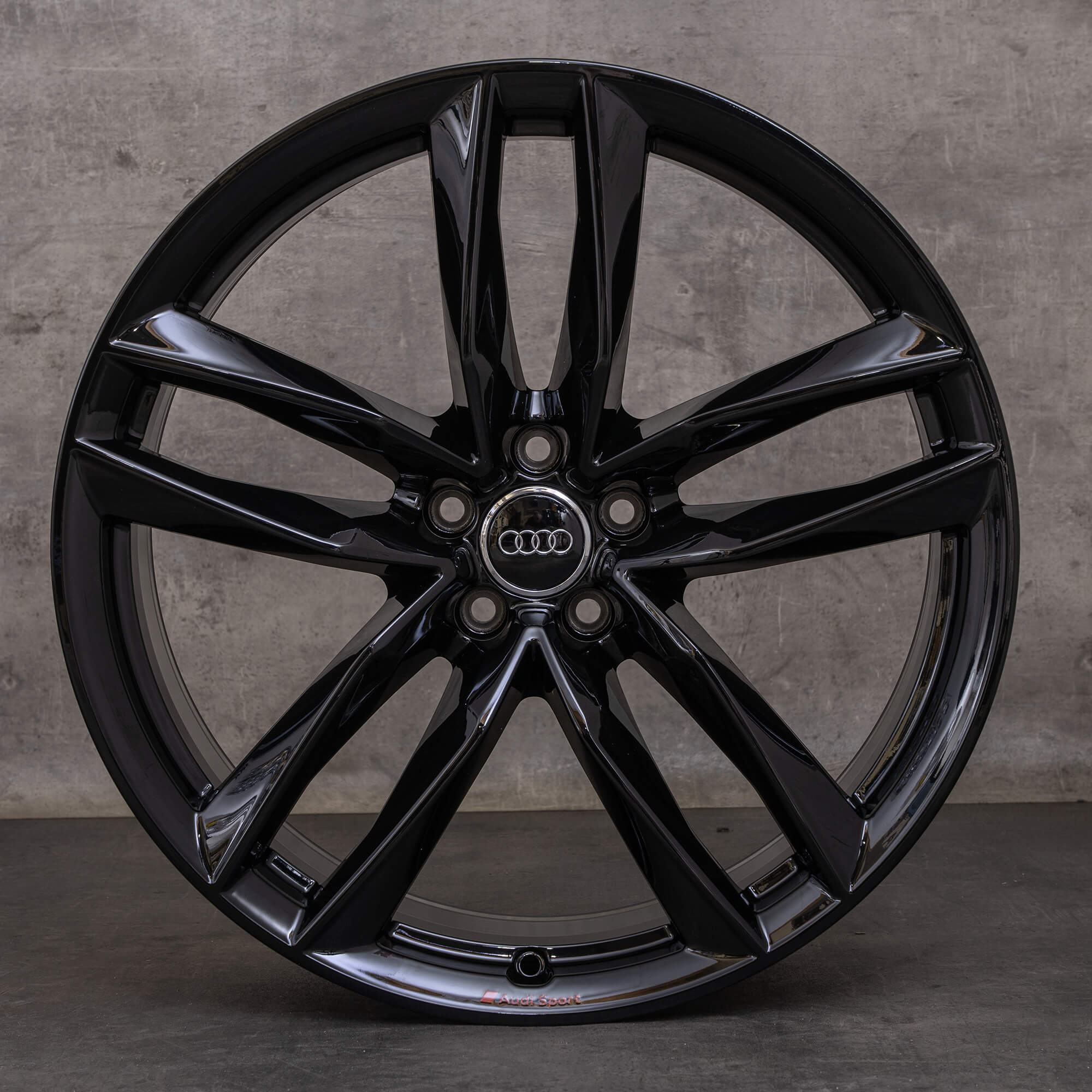 Original Audi RS6 fälgar / fälg 21 tum 4G 4G0601025CG svart glansig