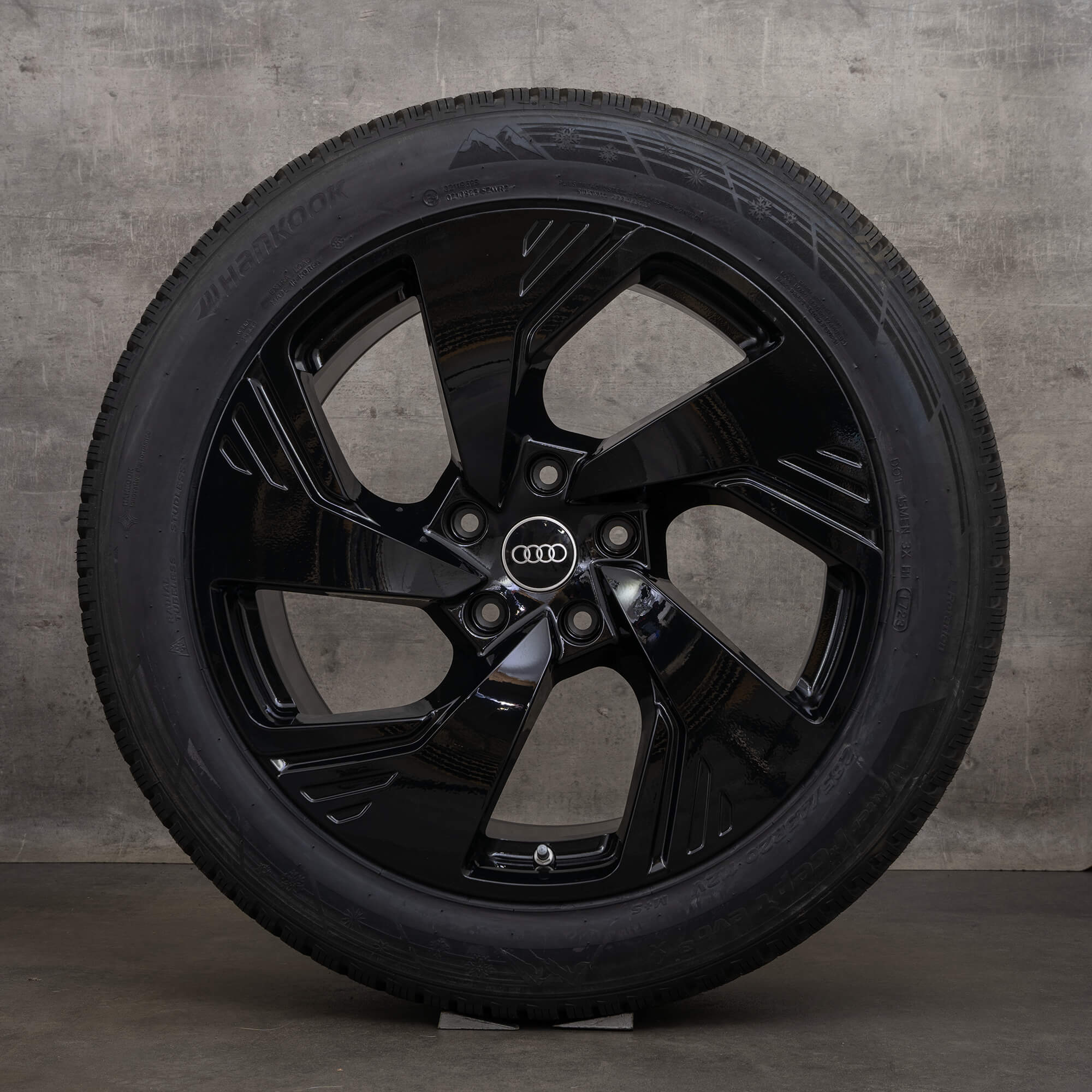 Original Audi Q6 SQ6 e-tron Winterräder 20 Zoll GF 85H601025H 85H601025J schwarz hochglanz