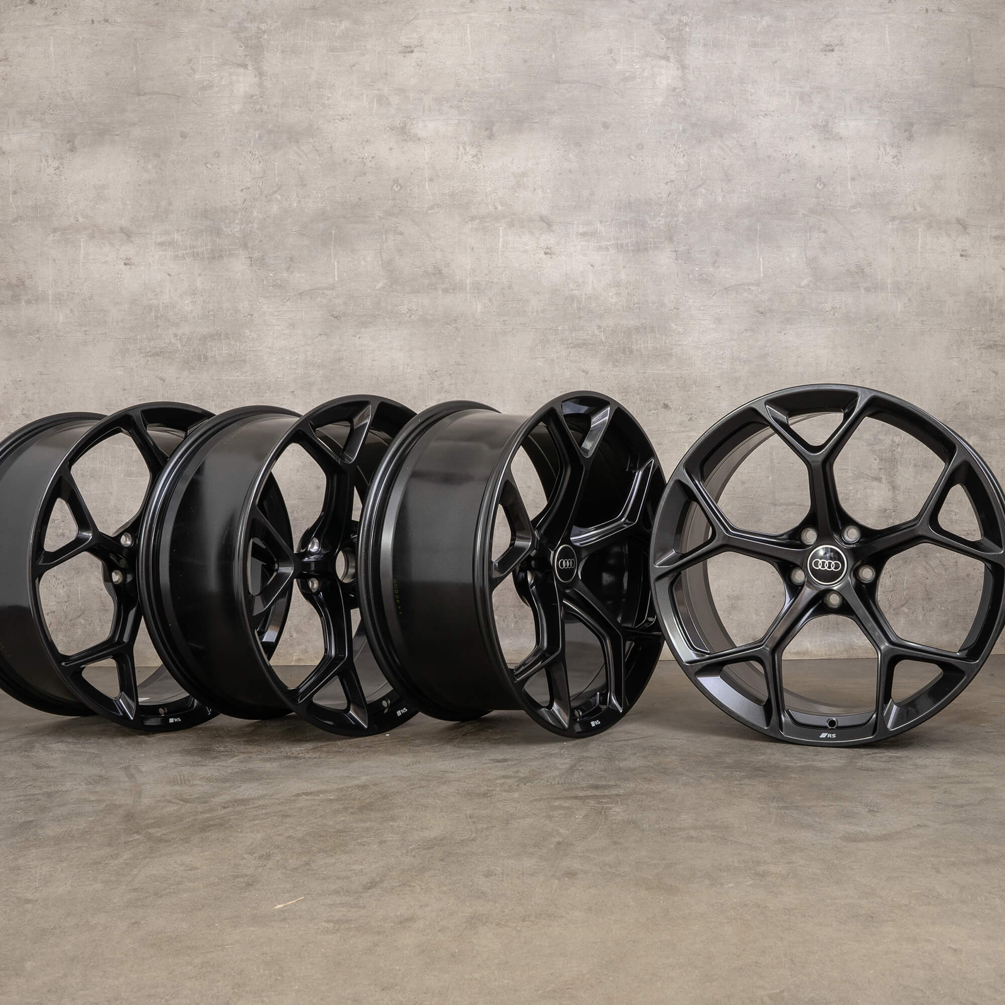 OEM Audi RS4 RS5 rims 20 inch B9 8W F5 8W0601025GJ dark titanium gloss