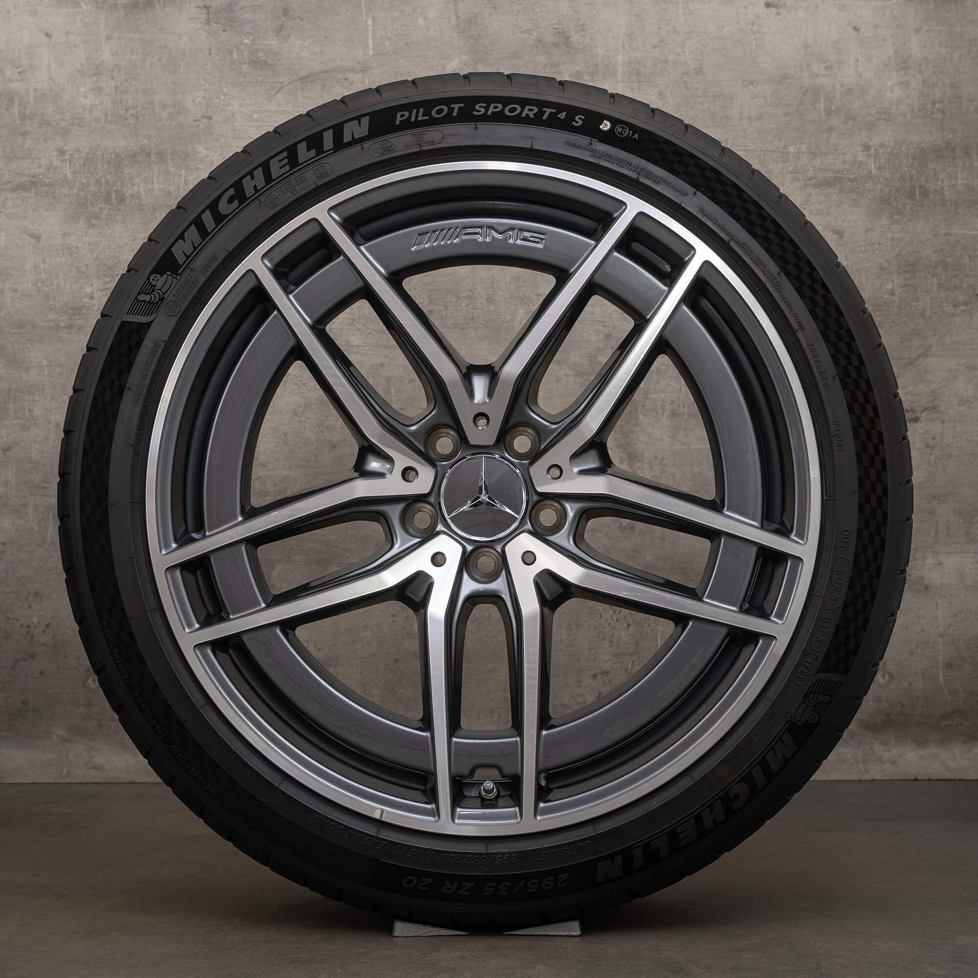 Original AMG Mercedes SL 43 55 63 R232 20 tums sommardäck fälgar A2324012100