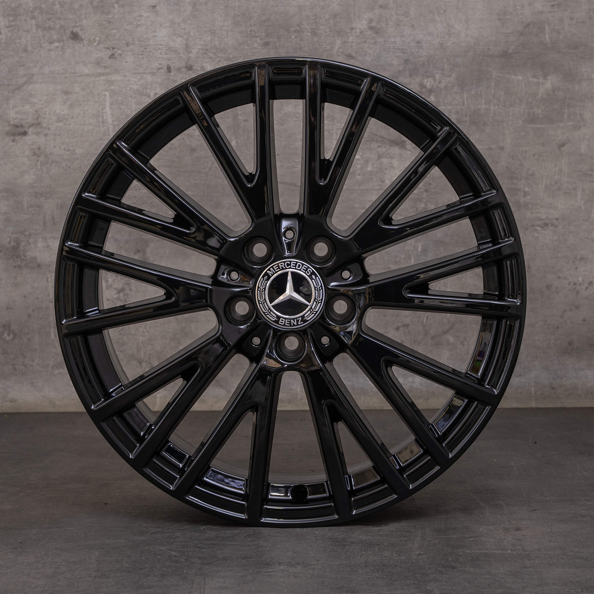 Originale Mercedes Benz A B Class CLA fælge 18 tommer W177 V177 W247 X118 C118 A1774010600 sort blank