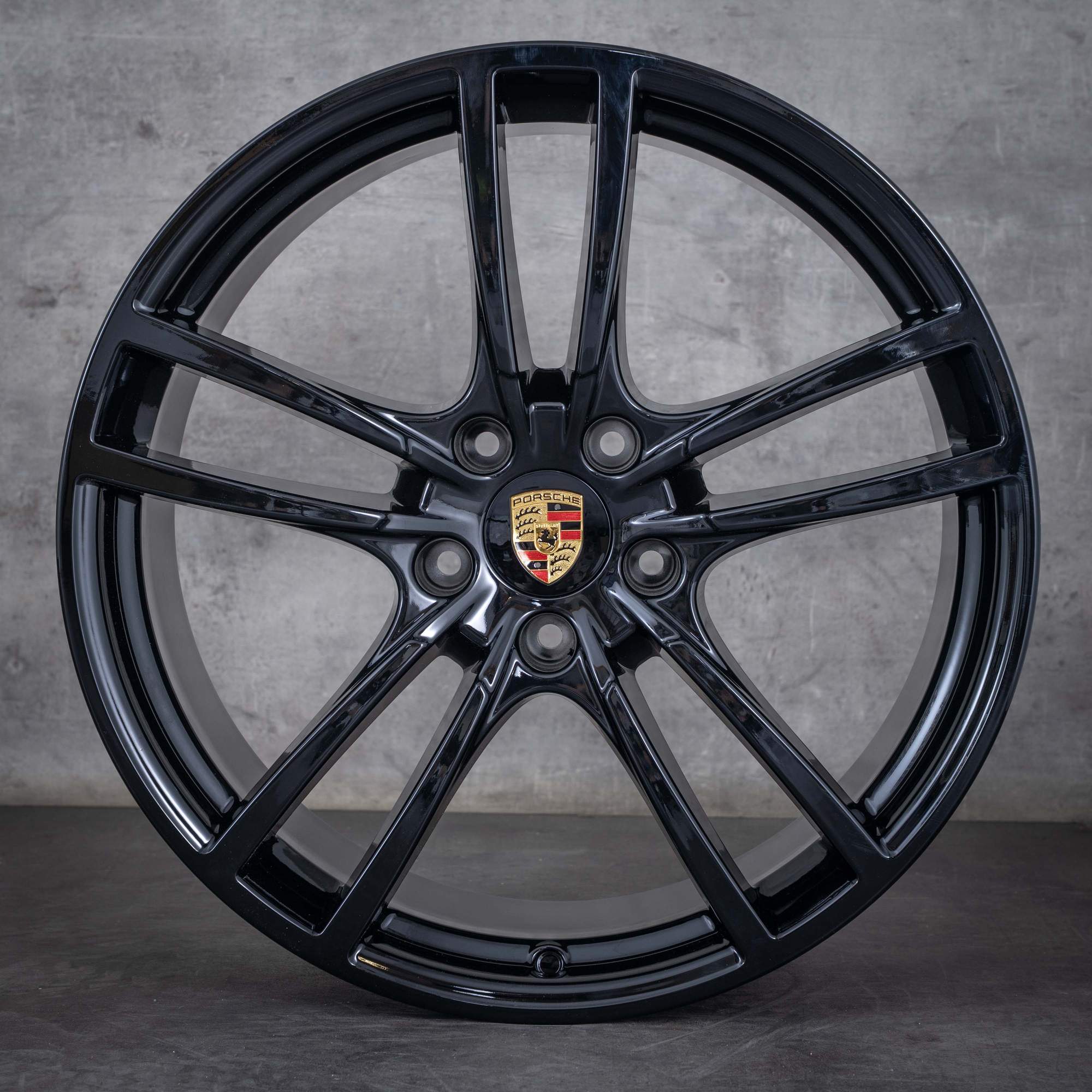 Oryginał Porsche Cayenne 9YA Felgi 21 cali S Turbo Hybryda GTS 9Y0601025AD 9Y0601025AE Design czarny błyszczący