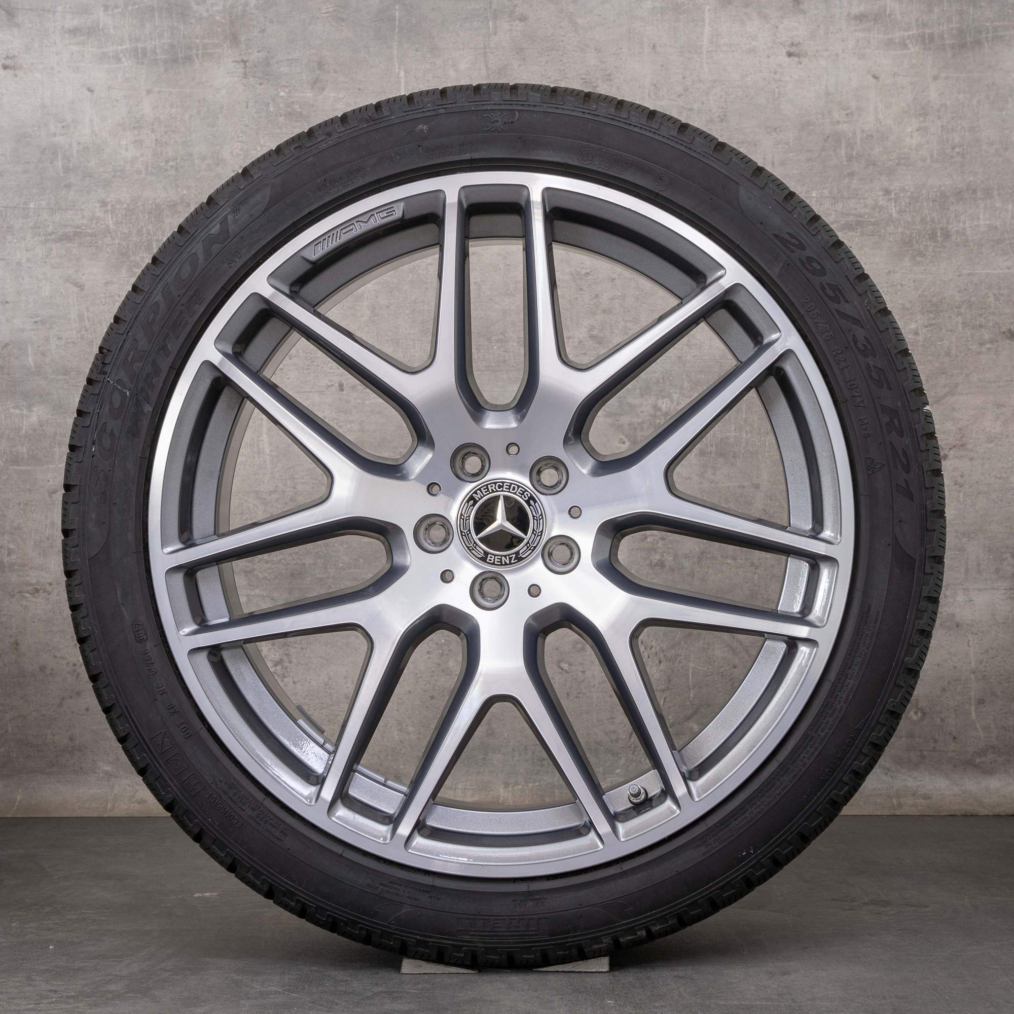 Oryginalne koła zimowe Mercedes Benz GLE 63 AMG 21 cali W166 X166 felgi A1664012800 himalaya szary polerowane
